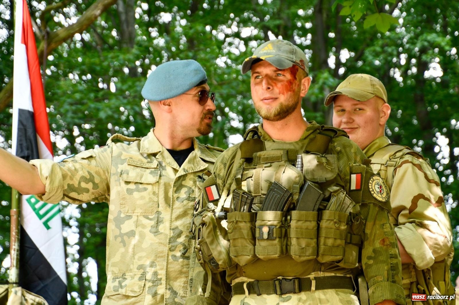 Zdjęcie w galerii na portalu naszraciborz.pl: Narodowy Dzień Powstań Śląskich. Tysiące ludzi na inscenizacji w Rzuchowie [FOTO i WIDEO] wiadomości z regionu