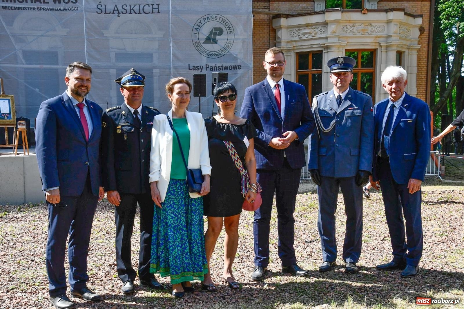 Zdjęcie w galerii na portalu naszraciborz.pl: Narodowy Dzień Powstań Śląskich. Tysiące ludzi na inscenizacji w Rzuchowie [FOTO i WIDEO] wiadomości z regionu