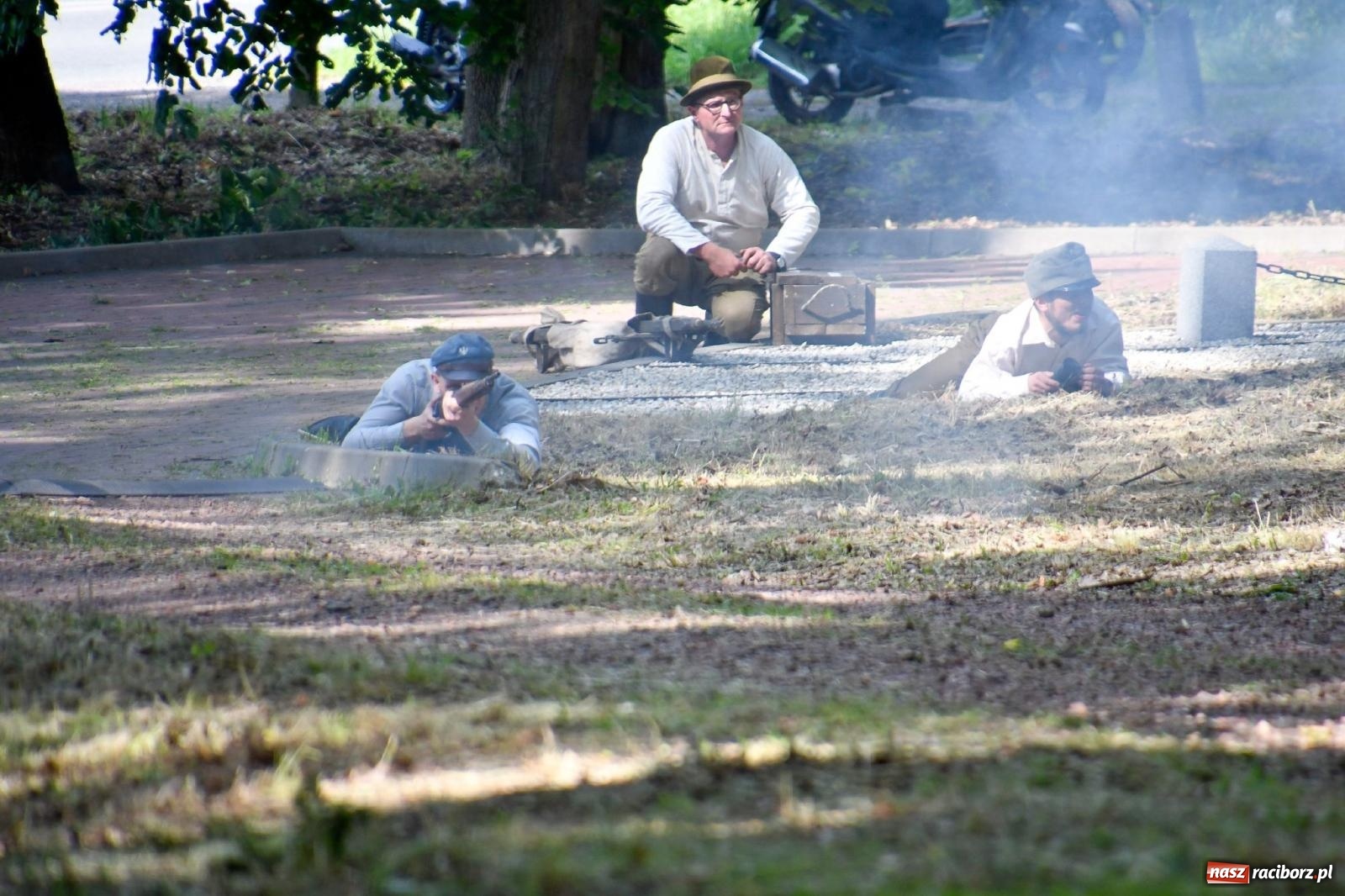 Zdjęcie w galerii na portalu naszraciborz.pl: Narodowy Dzień Powstań Śląskich. Tysiące ludzi na inscenizacji w Rzuchowie [FOTO i WIDEO] wiadomości z regionu