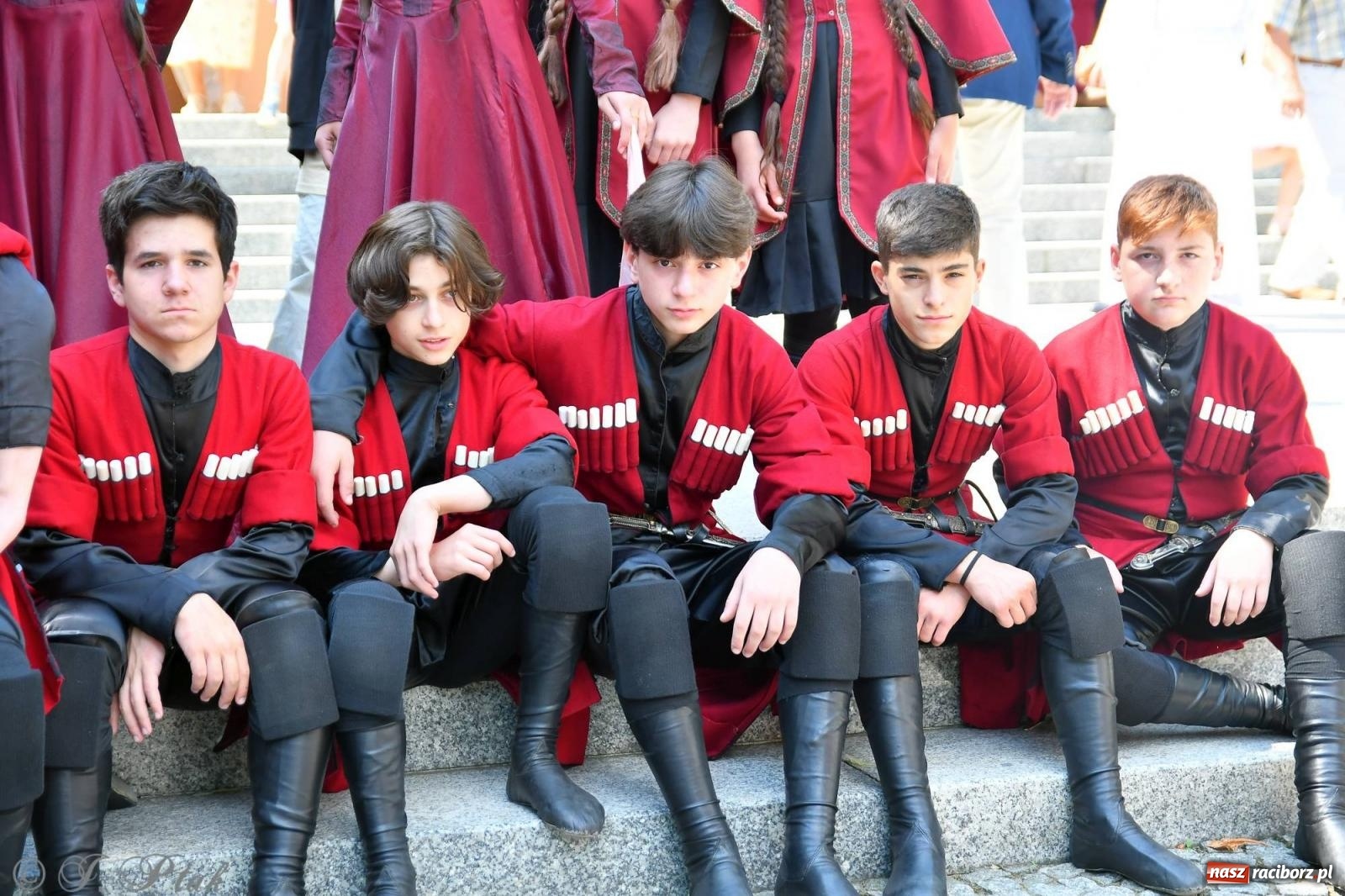 Zdjęcie w galerii na portalu naszraciborz.pl: Niecodzienny widok na odpuście w okrąglaku [FOTO i WIDEO] wiadomości z regionu