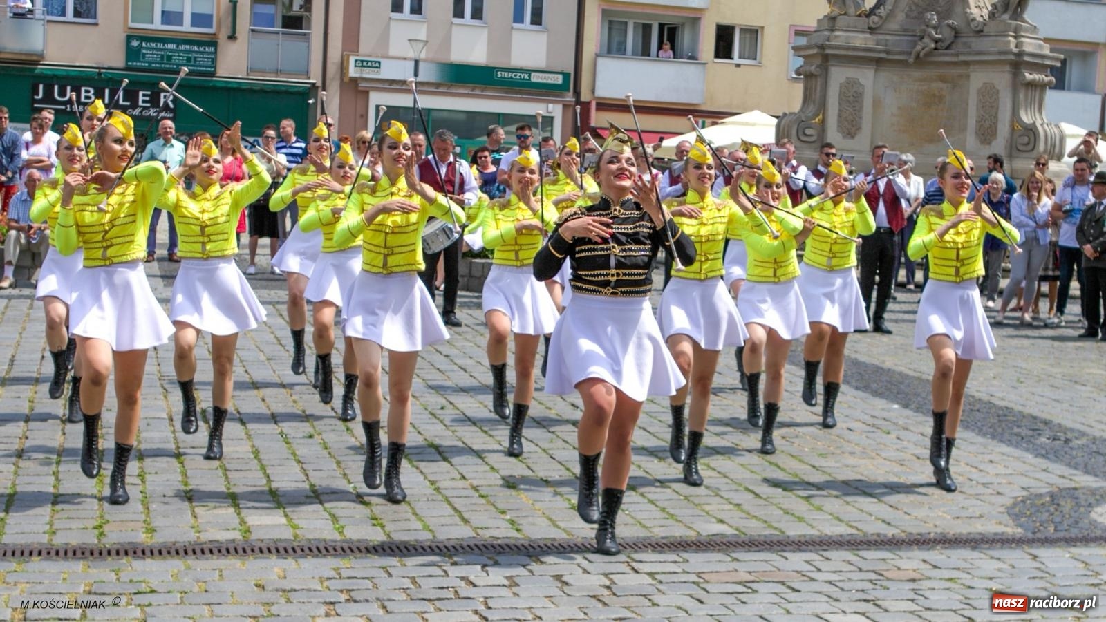 Zdjęcie w galerii na portalu naszraciborz.pl: Król Zbigniew będzie przez rok władał Raciborzem wiadomości z regionu
