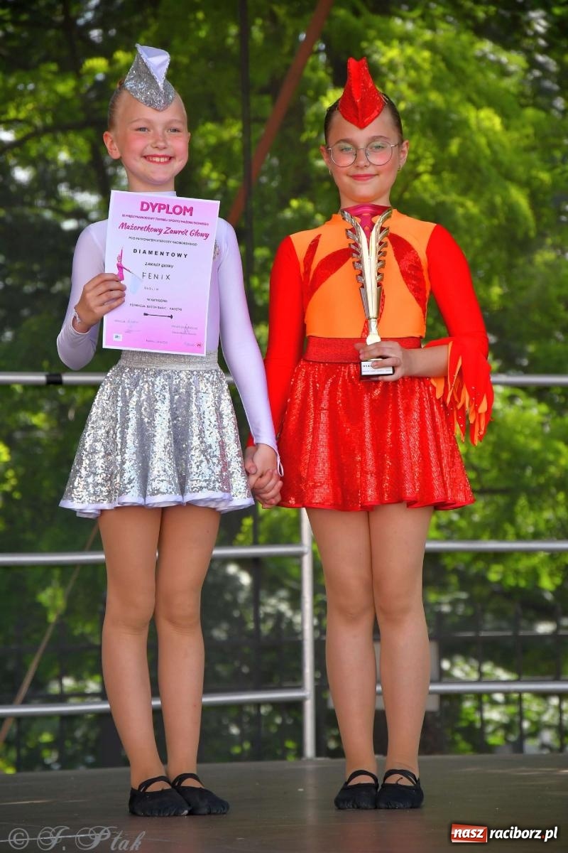 Zdjęcie w galerii na portalu naszraciborz.pl: Roztańczony raciborski zamek, czyli mażoretkowy zawrót głowy [FOTO i WIDEO] wiadomości z regionu