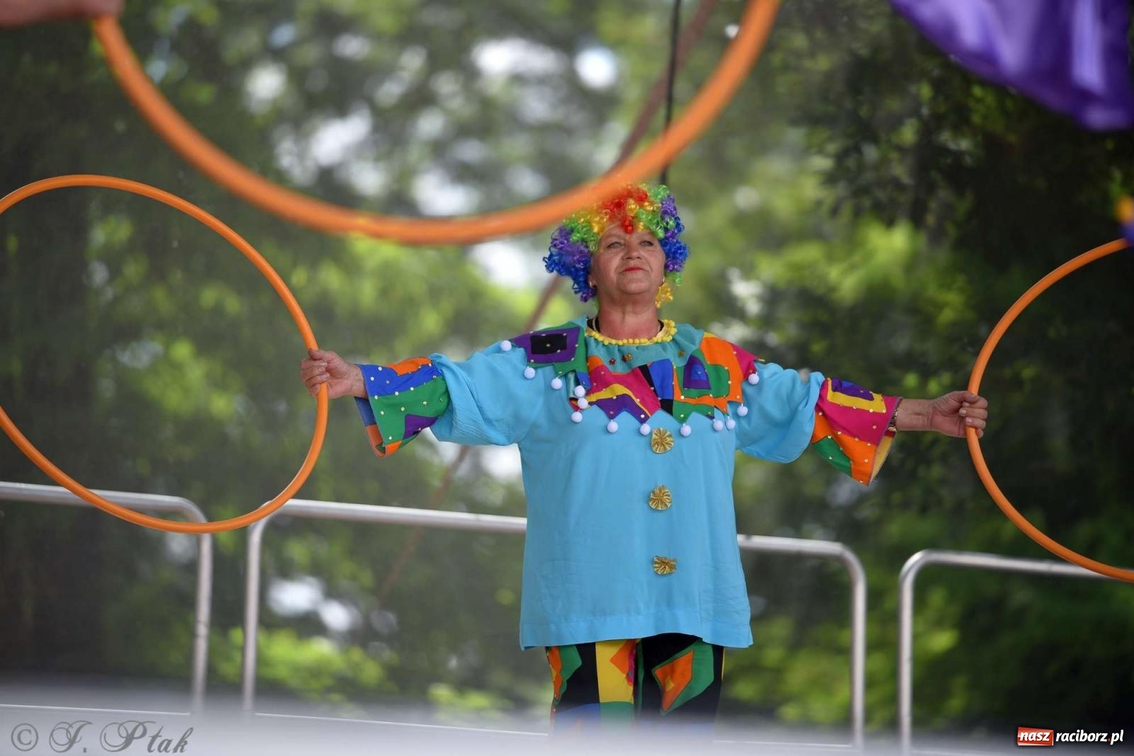 Zdjęcie w galerii na portalu naszraciborz.pl: Roztańczony raciborski zamek, czyli mażoretkowy zawrót głowy [FOTO i WIDEO] wiadomości z regionu