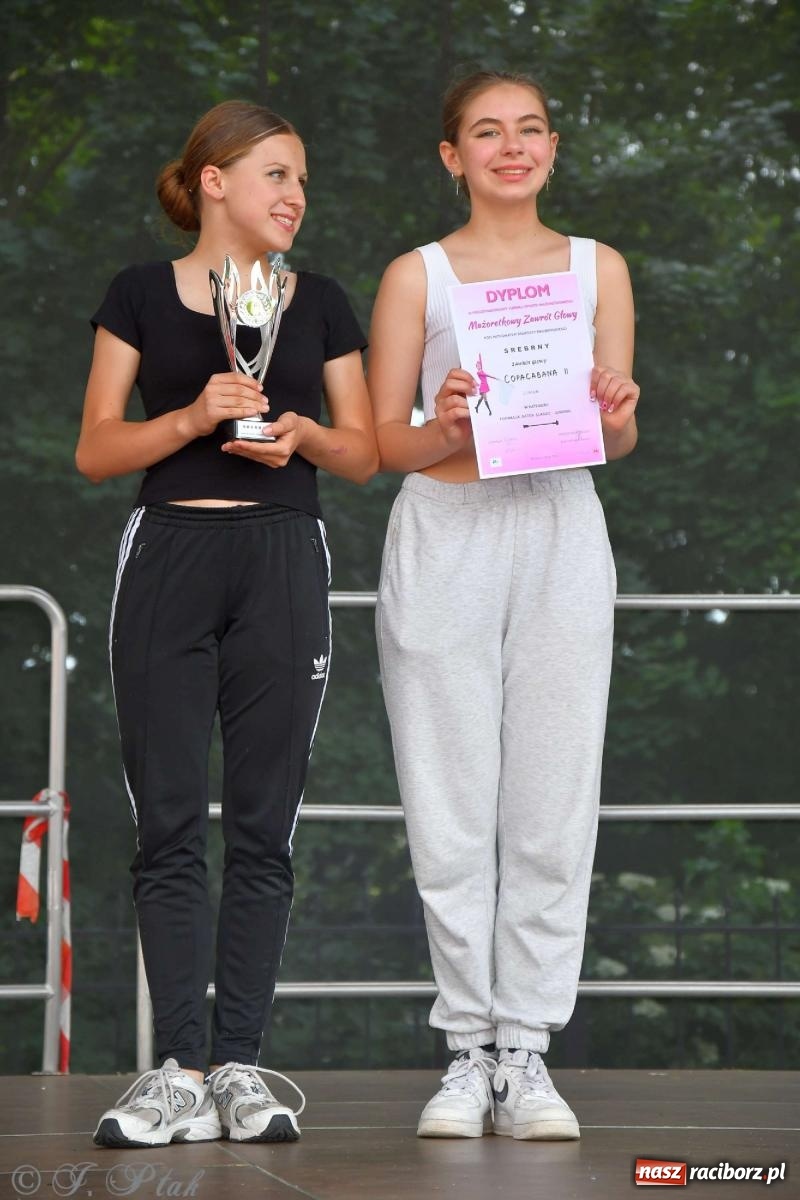 Zdjęcie w galerii na portalu naszraciborz.pl: Roztańczony raciborski zamek, czyli mażoretkowy zawrót głowy [FOTO i WIDEO] wiadomości z regionu
