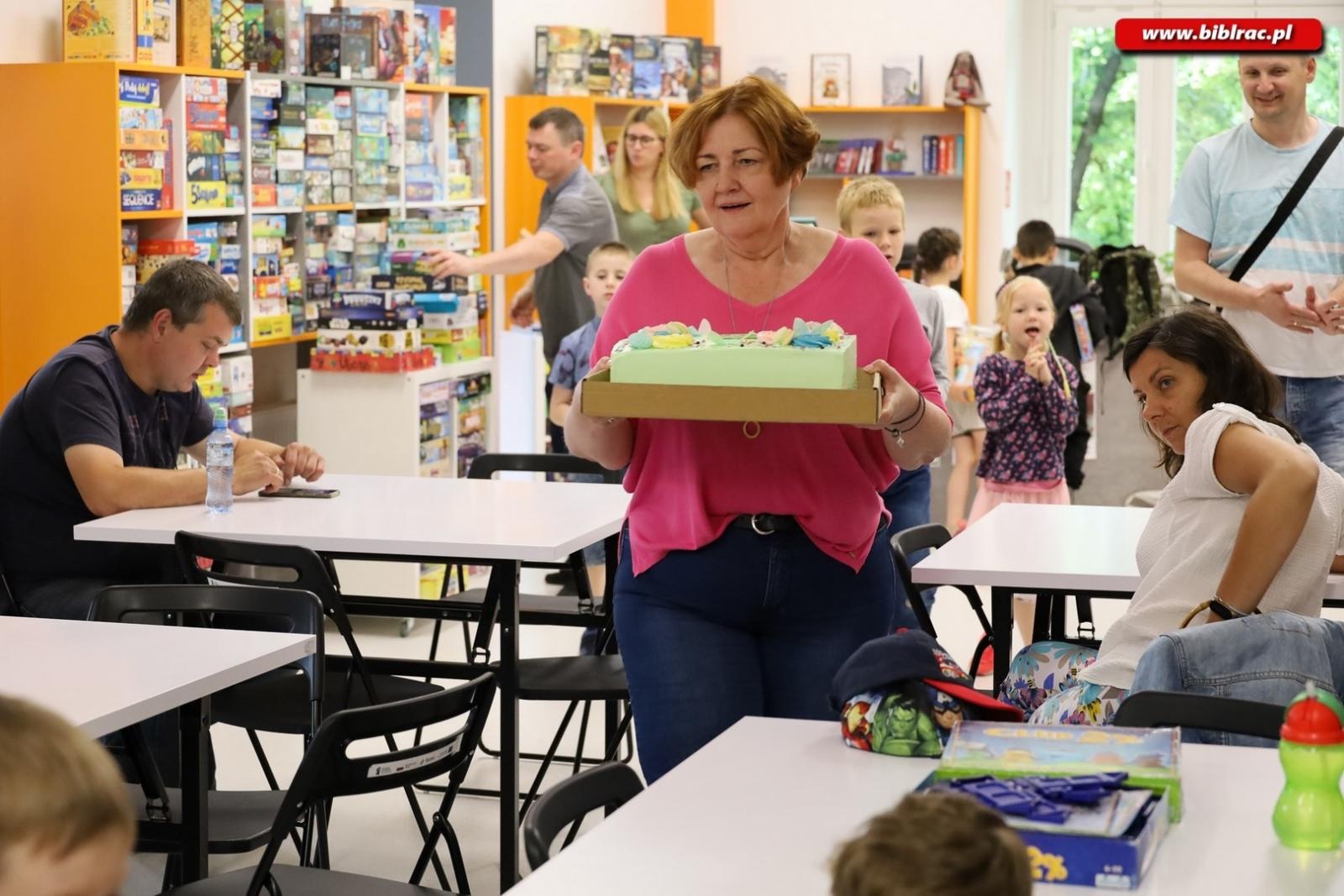 Zdjęcie w galerii na portalu naszraciborz.pl: Pierwsze urodziny raciborskiego Klubu Ojca wiadomości z regionu