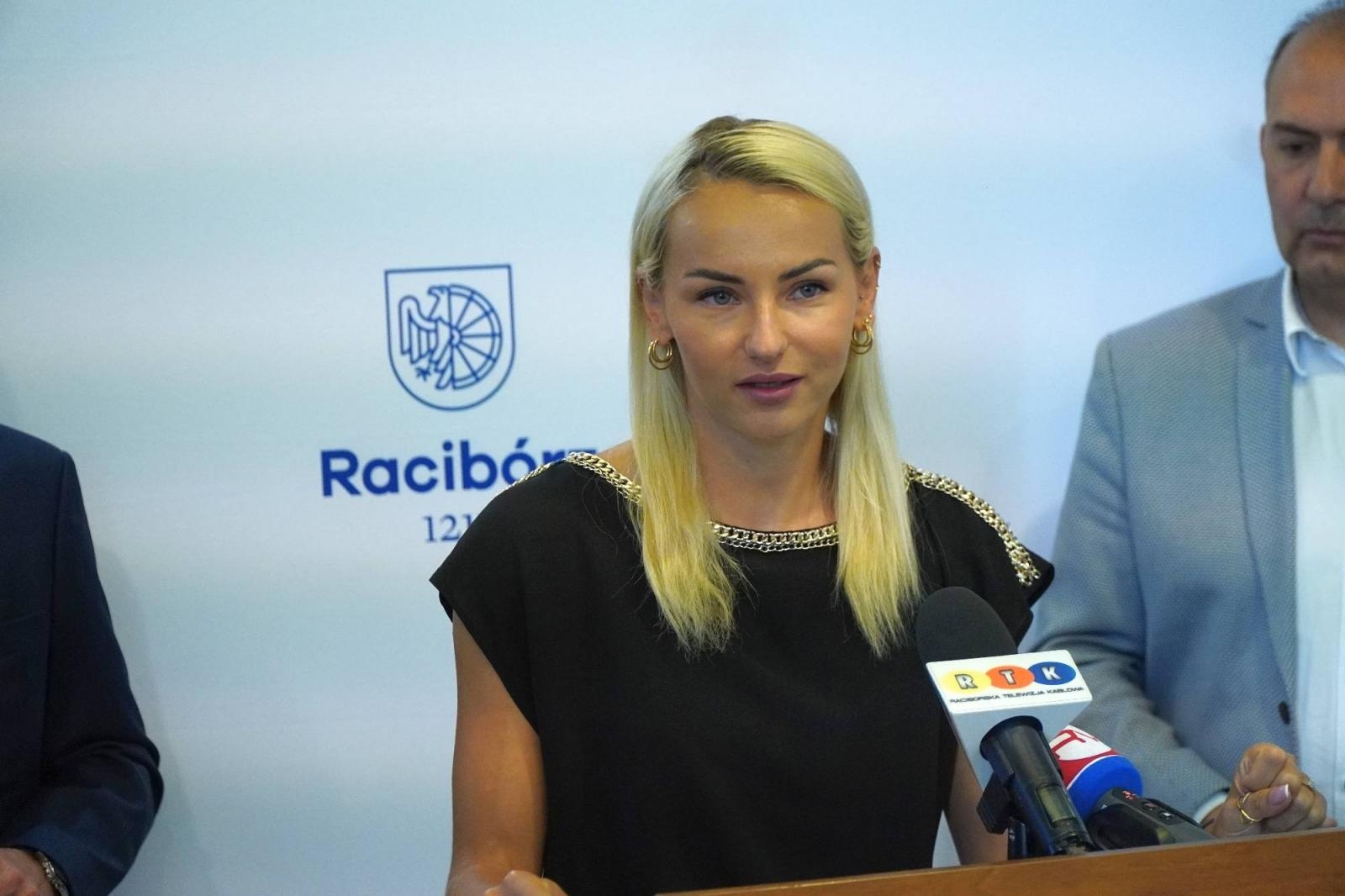 Zdjęcie w galerii na portalu naszraciborz.pl: Racibórz kontynuuje badania wad postawy u dzieci wiadomości z regionu