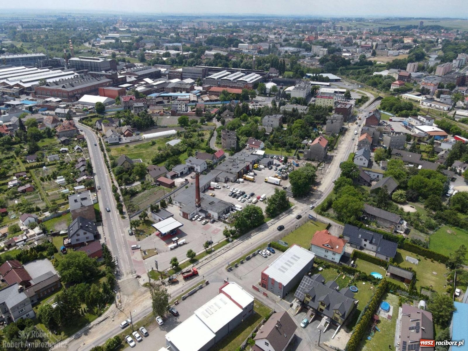 Zdjęcie w galerii na portalu naszraciborz.pl: Remont Bosackiej-Rybnickiej potrwa dłużej niż zakładano [ZDJĘCIA LOTNICZE] wiadomości z regionu