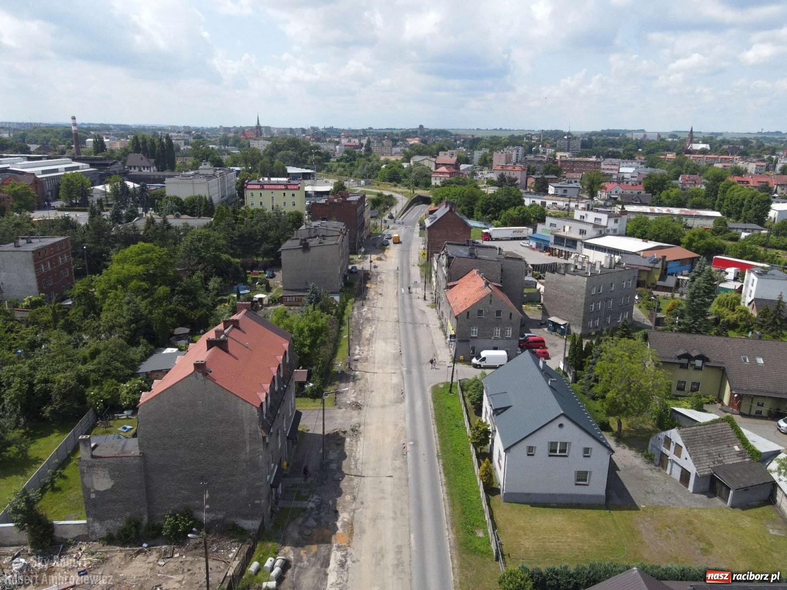 Zdjęcie w galerii na portalu naszraciborz.pl: Remont Bosackiej-Rybnickiej potrwa dłużej niż zakładano [ZDJĘCIA LOTNICZE] wiadomości z regionu