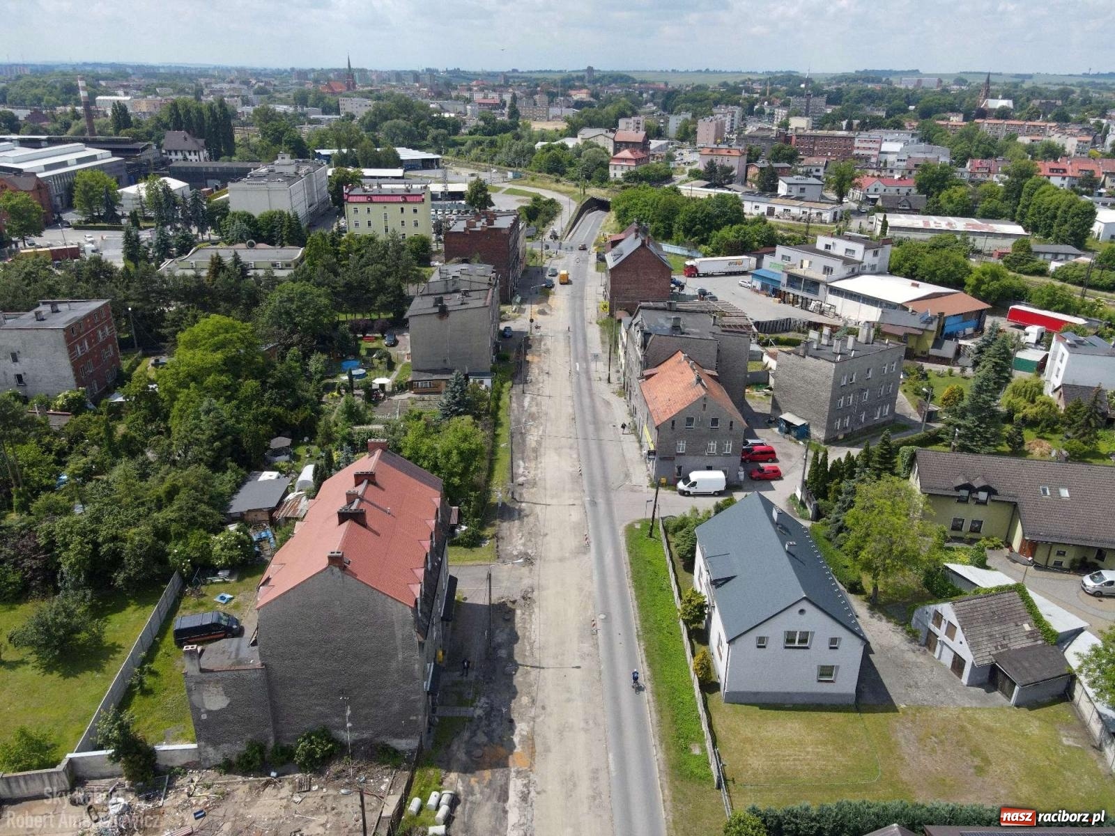 Zdjęcie w galerii na portalu naszraciborz.pl: Remont Bosackiej-Rybnickiej potrwa dłużej niż zakładano [ZDJĘCIA LOTNICZE] wiadomości z regionu