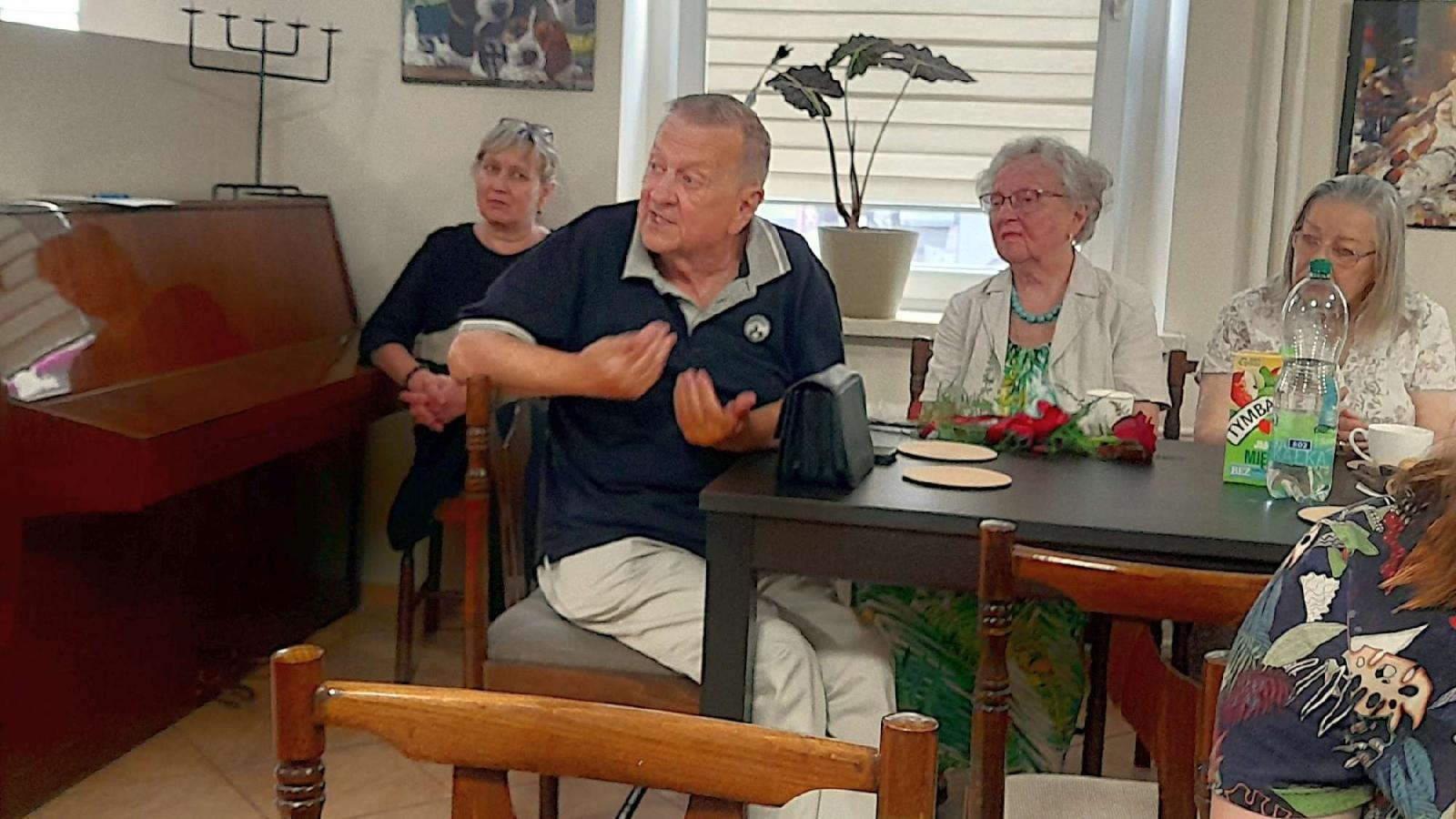 Zdjęcie w galerii na portalu naszraciborz.pl: Konkurs poetycki TMZR rozstrzygnięty wiadomości z regionu