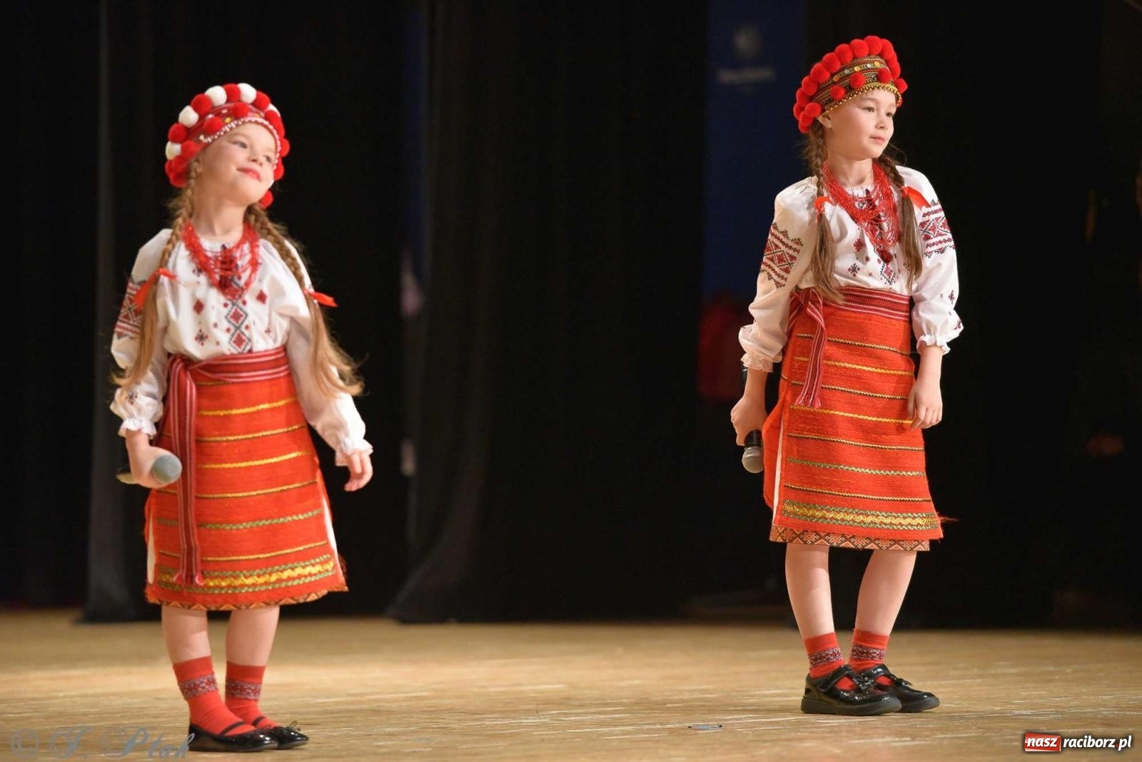 Zdjęcie w galerii na portalu naszraciborz.pl: Tseruli z Gruzji oraz Galicka Wiesiełka z Ukrainy na deskach RCK [FOTO i WIDEO] wiadomości z regionu