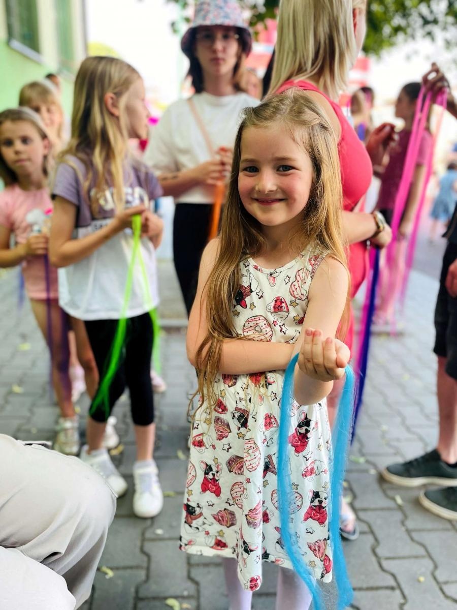 Zdjęcie w galerii na portalu naszraciborz.pl: Przedwakacyjny rodzinny festyn w SP 13 wiadomości z regionu