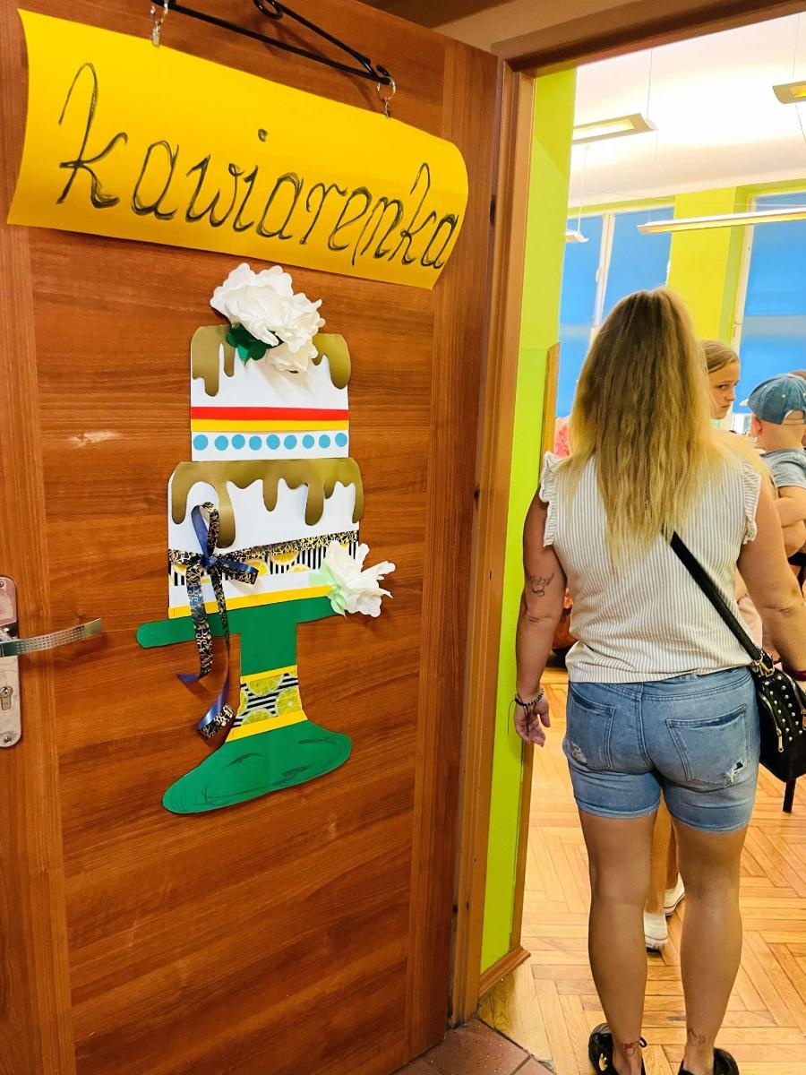 Zdjęcie w galerii na portalu naszraciborz.pl: Przedwakacyjny rodzinny festyn w SP 13 wiadomości z regionu