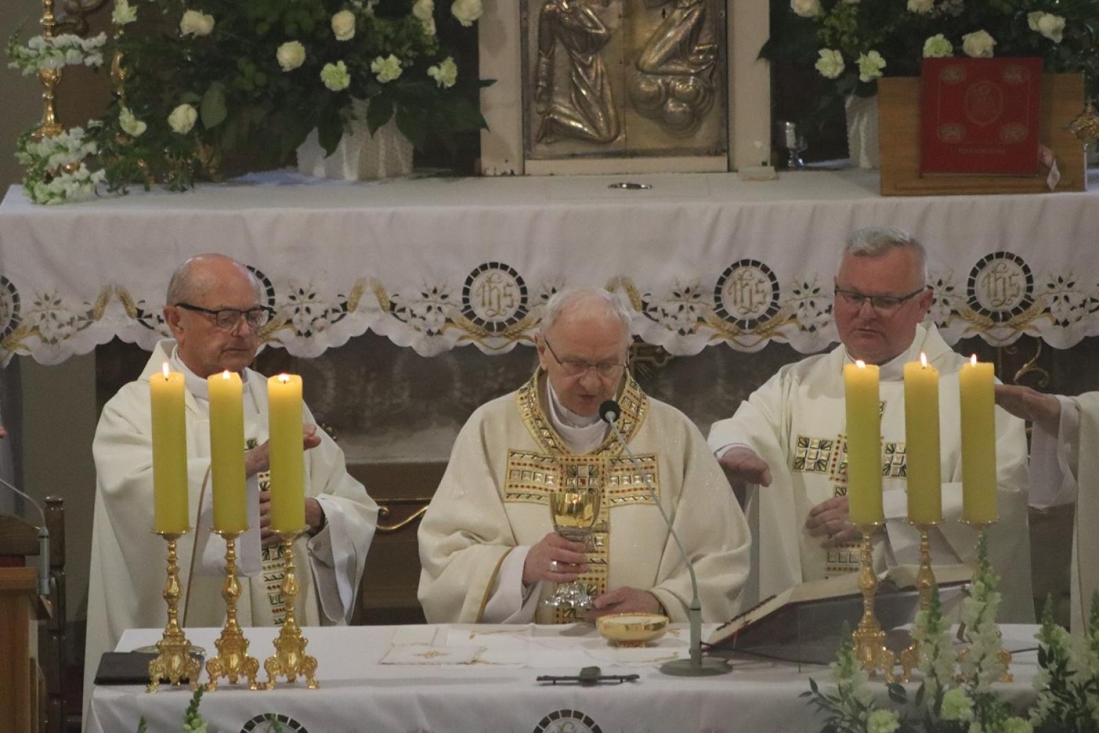 Zdjęcie w galerii na portalu naszraciborz.pl: 800 lat Sławikowa. Parafia hucznie świętowała urodziny wiadomości z regionu