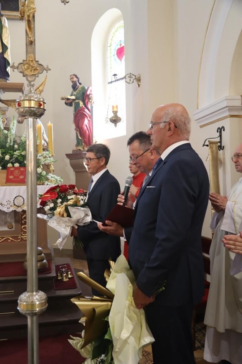 Zdjęcie w galerii na portalu naszraciborz.pl: 800 lat Sławikowa. Parafia hucznie świętowała urodziny wiadomości z regionu