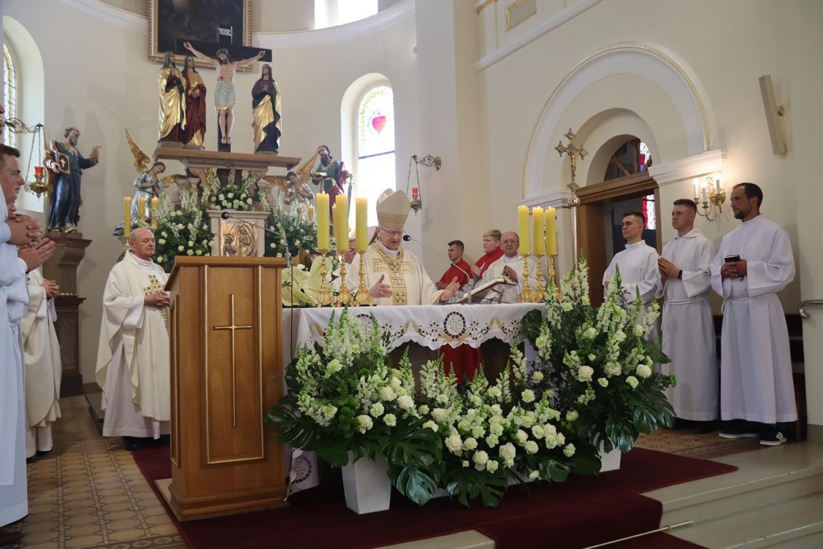 Zdjęcie w galerii na portalu naszraciborz.pl: 800 lat Sławikowa. Parafia hucznie świętowała urodziny wiadomości z regionu