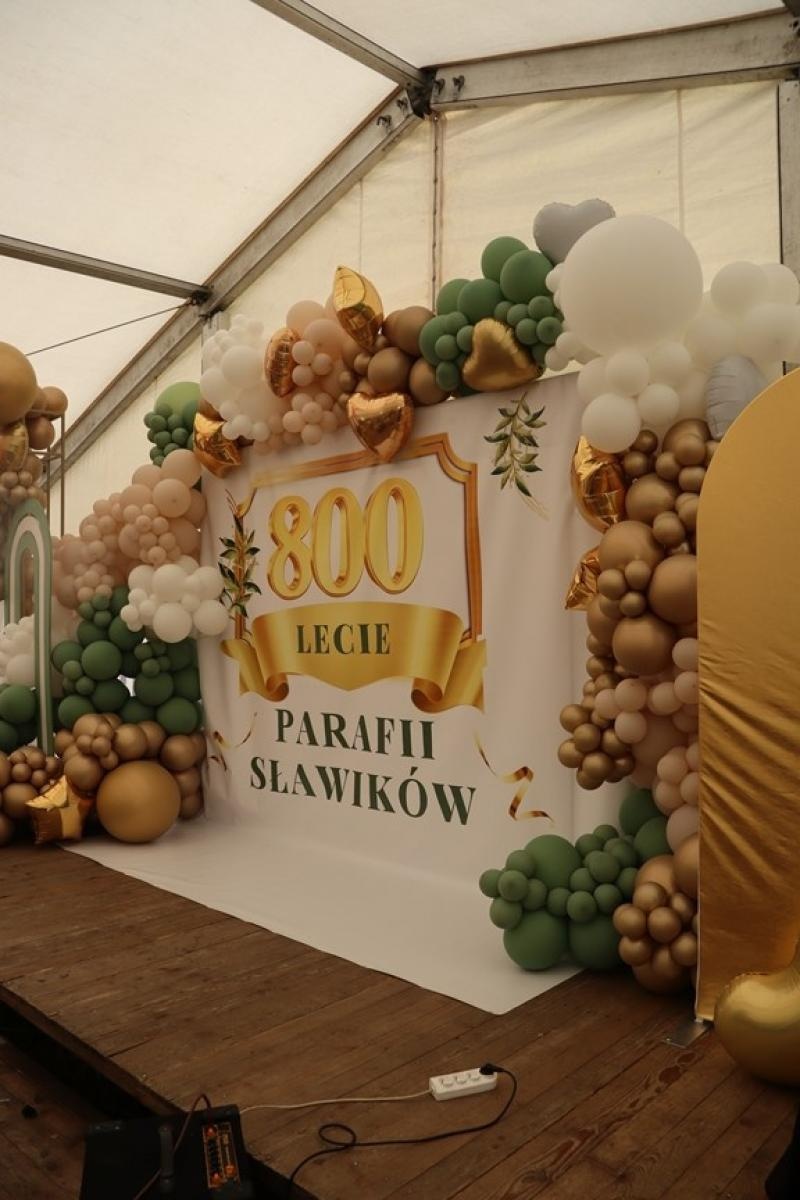 Zdjęcie w galerii na portalu naszraciborz.pl: 800 lat Sławikowa. Parafia hucznie świętowała urodziny wiadomości z regionu