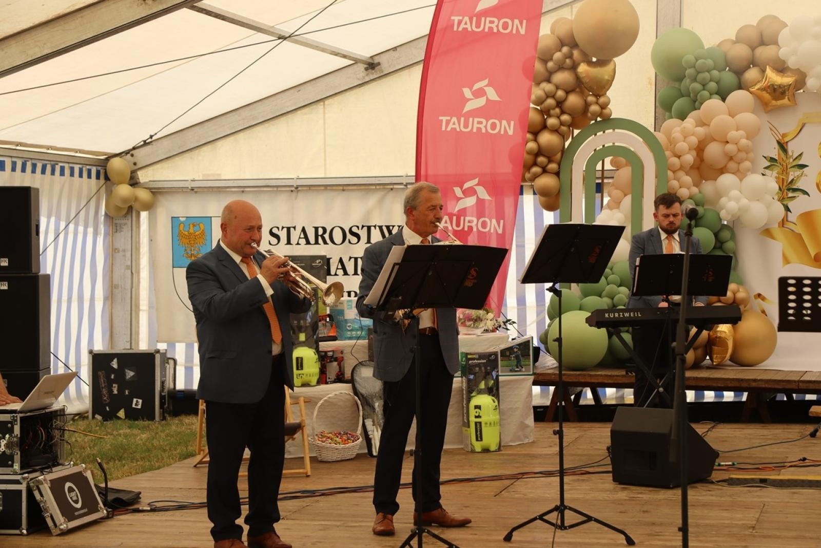 Zdjęcie w galerii na portalu naszraciborz.pl: 800 lat Sławikowa. Parafia hucznie świętowała urodziny wiadomości z regionu