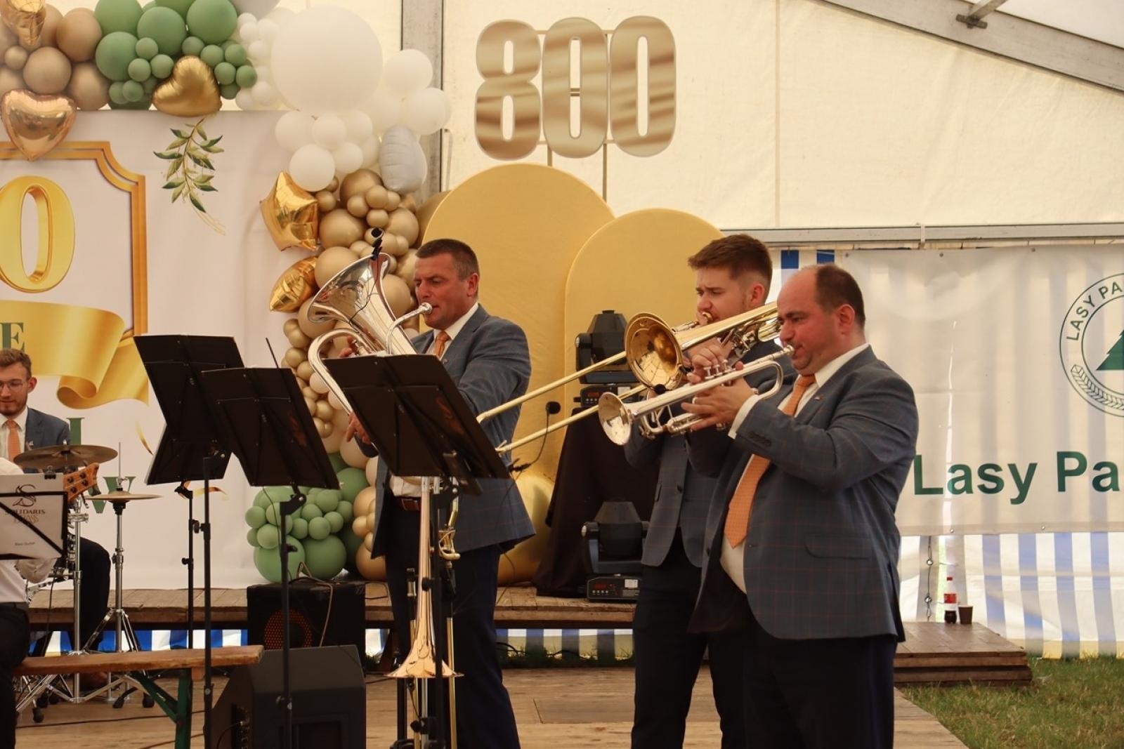 Zdjęcie w galerii na portalu naszraciborz.pl: 800 lat Sławikowa. Parafia hucznie świętowała urodziny wiadomości z regionu
