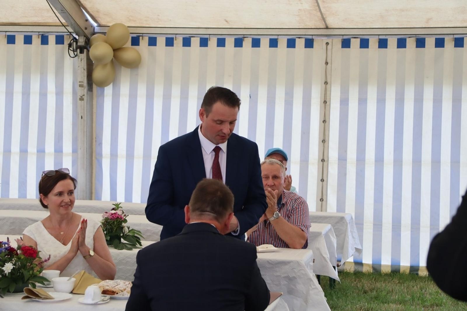 Zdjęcie w galerii na portalu naszraciborz.pl: 800 lat Sławikowa. Parafia hucznie świętowała urodziny wiadomości z regionu