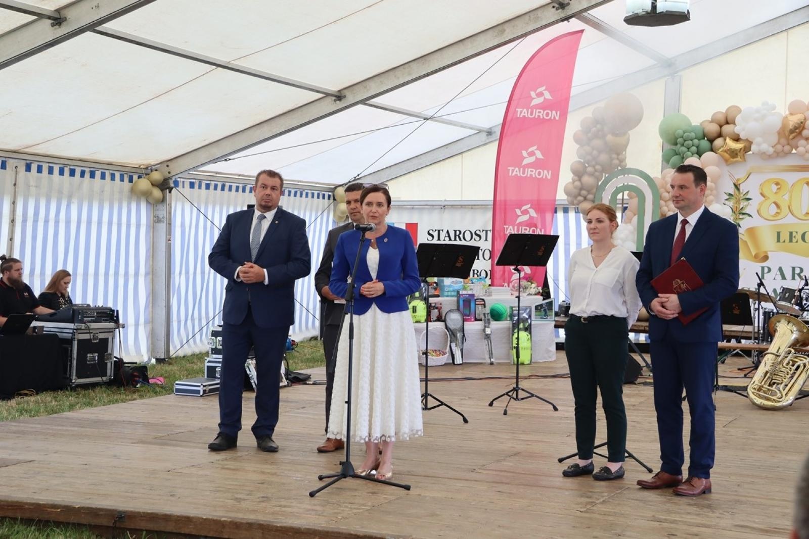 Zdjęcie w galerii na portalu naszraciborz.pl: 800 lat Sławikowa. Parafia hucznie świętowała urodziny wiadomości z regionu