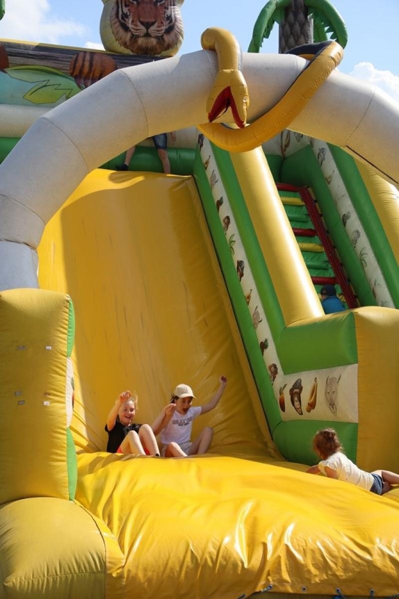 Zdjęcie w galerii na portalu naszraciborz.pl: 800 lat Sławikowa. Parafia hucznie świętowała urodziny wiadomości z regionu