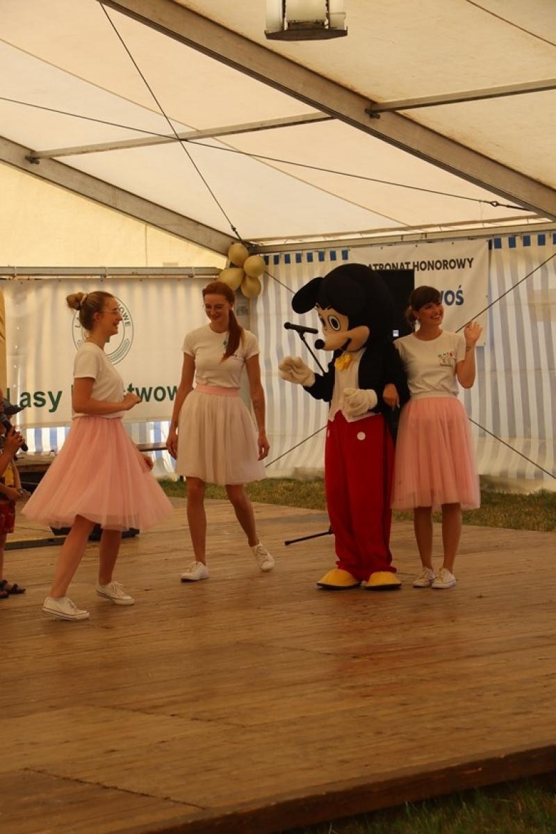 Zdjęcie w galerii na portalu naszraciborz.pl: 800 lat Sławikowa. Parafia hucznie świętowała urodziny wiadomości z regionu