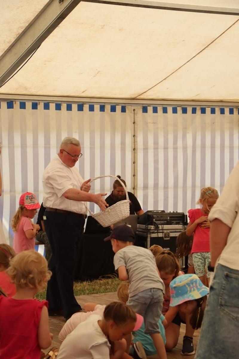 Zdjęcie w galerii na portalu naszraciborz.pl: 800 lat Sławikowa. Parafia hucznie świętowała urodziny wiadomości z regionu