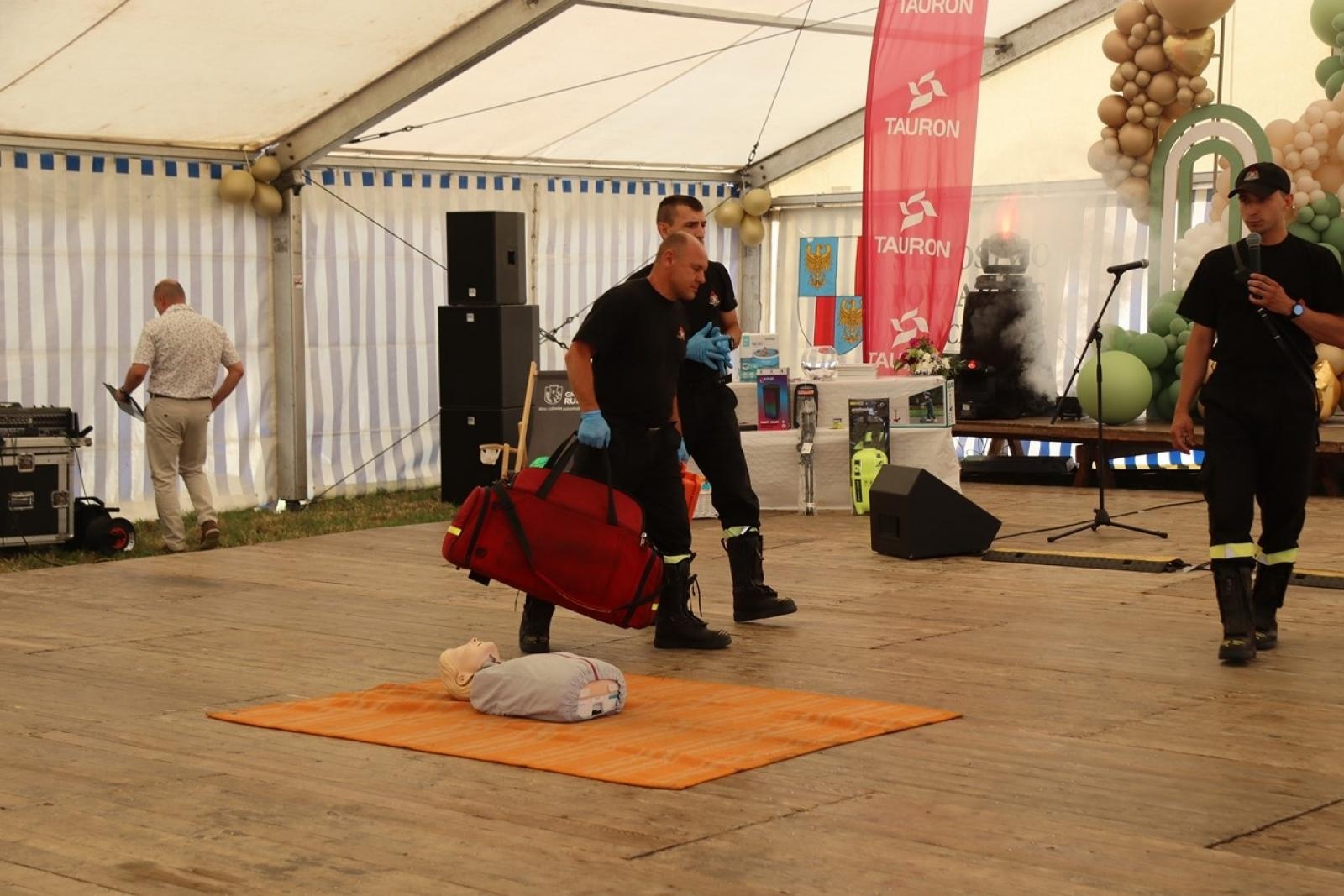 Zdjęcie w galerii na portalu naszraciborz.pl: 800 lat Sławikowa. Parafia hucznie świętowała urodziny wiadomości z regionu