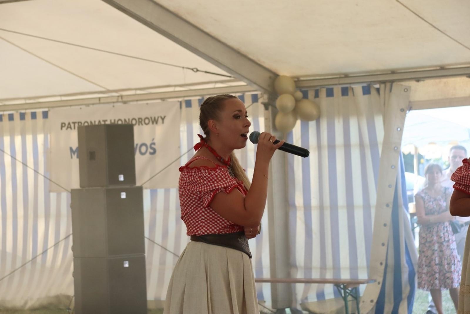 Zdjęcie w galerii na portalu naszraciborz.pl: 800 lat Sławikowa. Parafia hucznie świętowała urodziny wiadomości z regionu