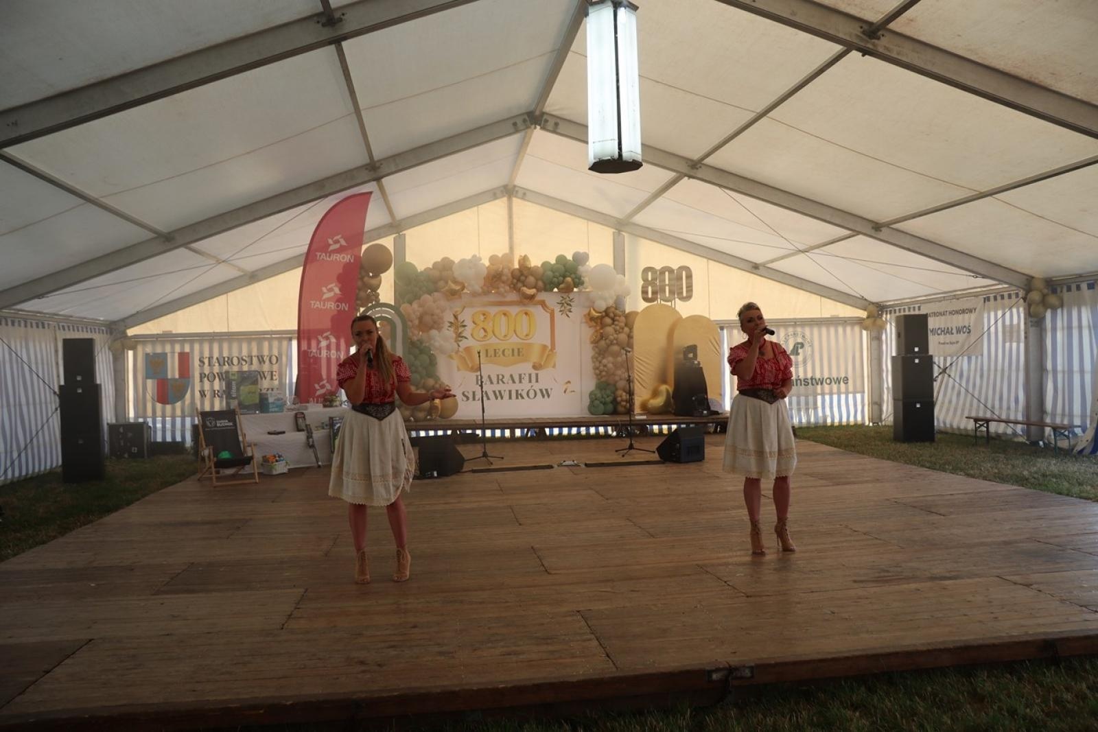 Zdjęcie w galerii na portalu naszraciborz.pl: 800 lat Sławikowa. Parafia hucznie świętowała urodziny wiadomości z regionu