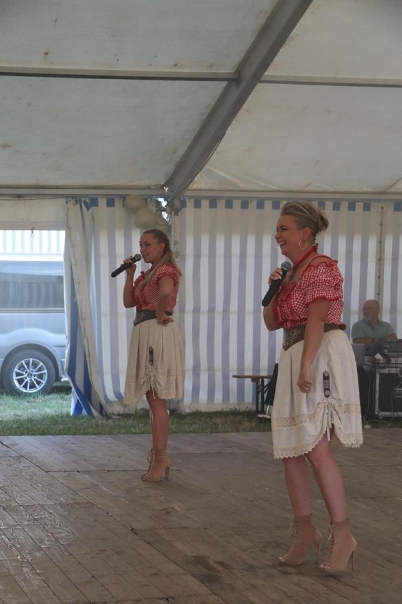 Zdjęcie w galerii na portalu naszraciborz.pl: 800 lat Sławikowa. Parafia hucznie świętowała urodziny wiadomości z regionu