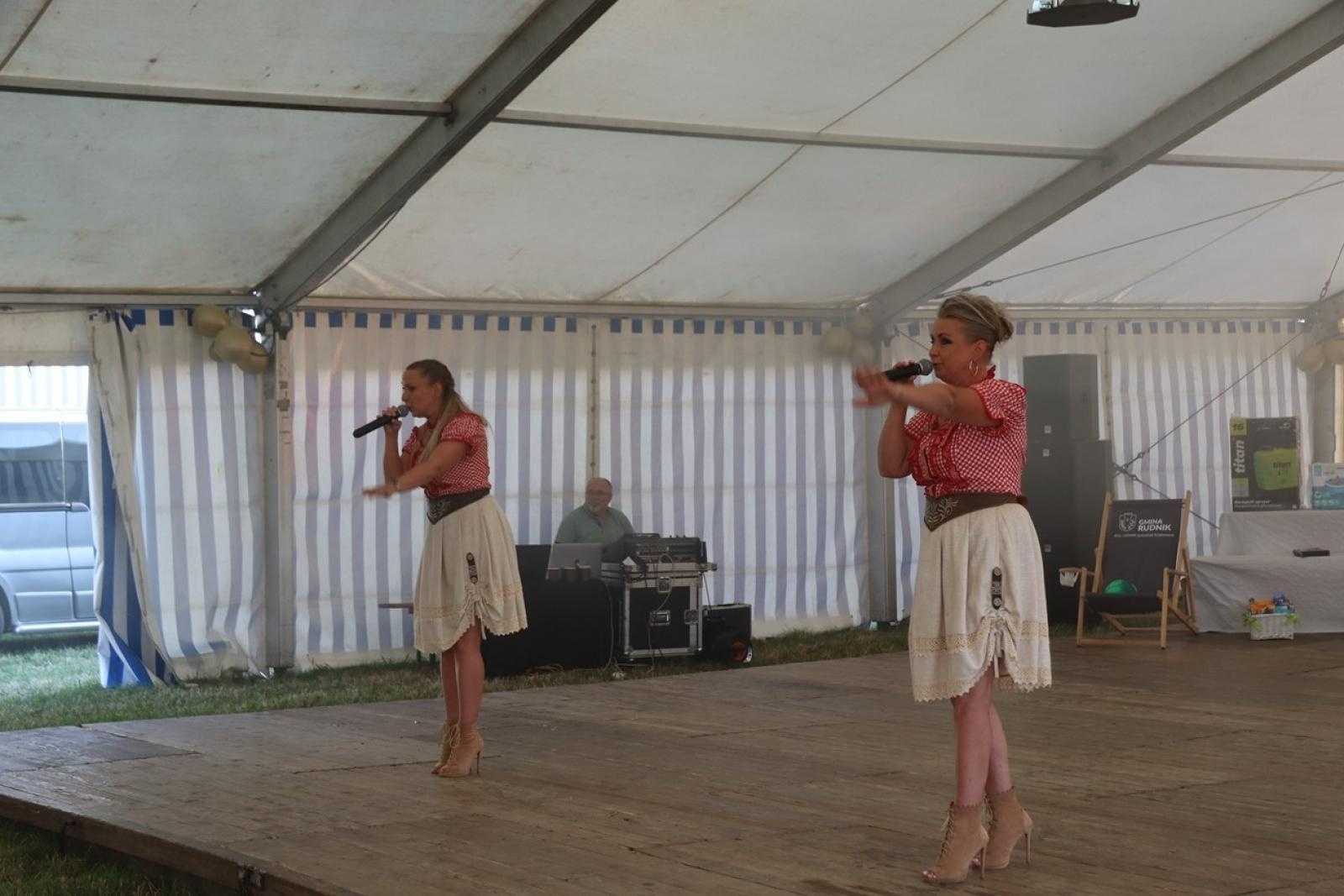 Zdjęcie w galerii na portalu naszraciborz.pl: 800 lat Sławikowa. Parafia hucznie świętowała urodziny wiadomości z regionu