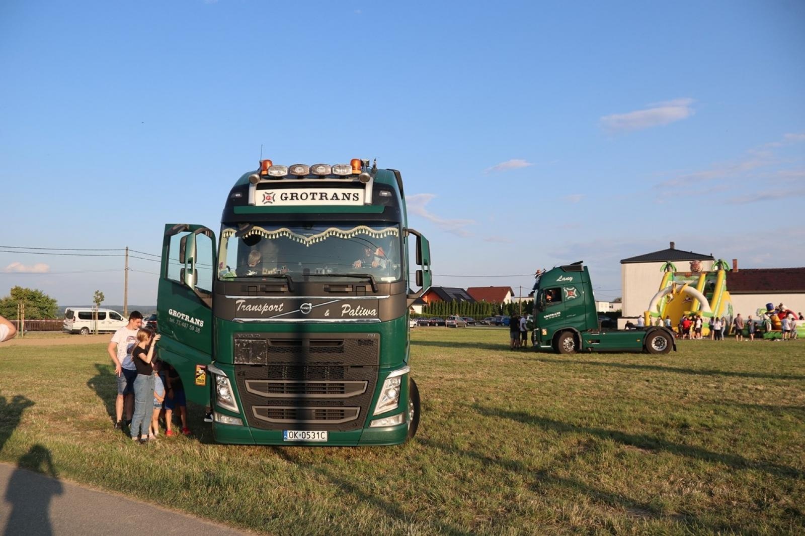 Zdjęcie w galerii na portalu naszraciborz.pl: 800 lat Sławikowa. Parafia hucznie świętowała urodziny wiadomości z regionu