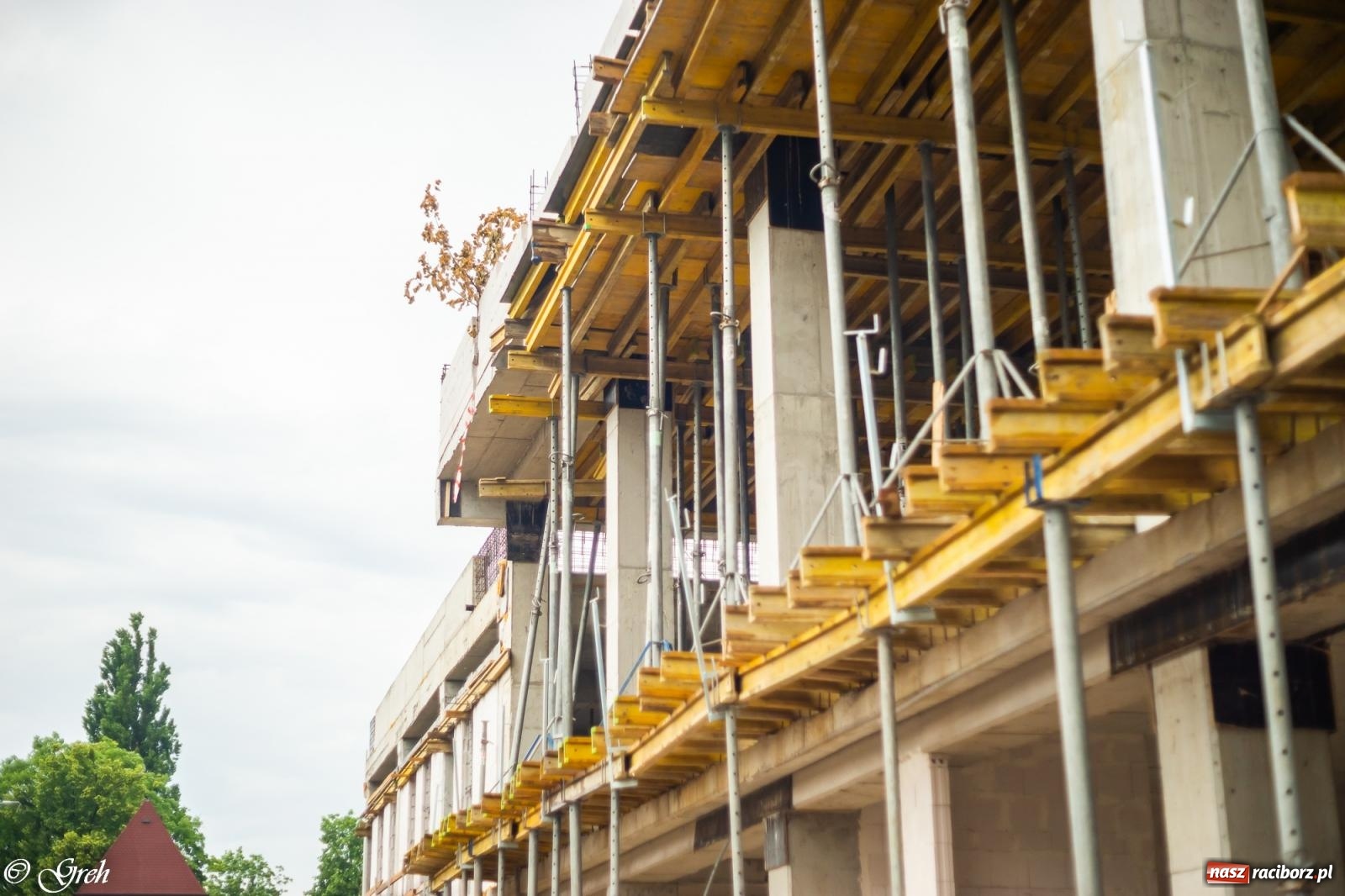 Zdjęcie w galerii na portalu naszraciborz.pl: Dwaj wiceministrowie z wizytą na budowie raciborskiego dworca [FOTO i WIDEO] wiadomości z regionu