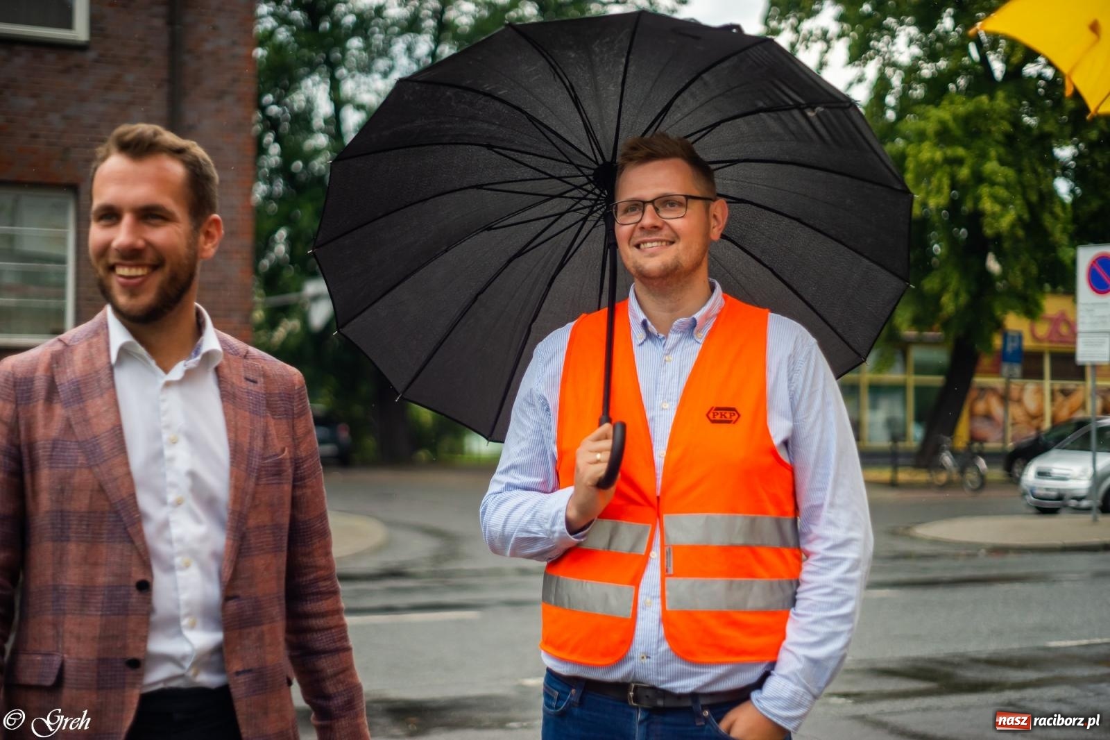 Zdjęcie w galerii na portalu naszraciborz.pl: Dwaj wiceministrowie z wizytą na budowie raciborskiego dworca [FOTO i WIDEO] wiadomości z regionu