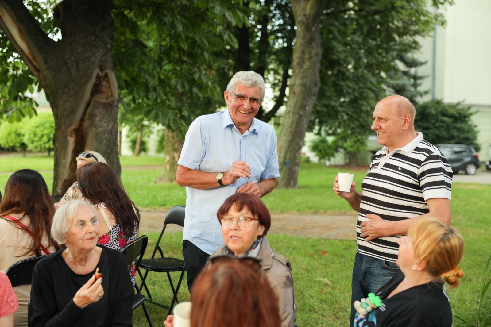 Zdjęcie w galerii na portalu naszraciborz.pl: Gospodynie i tancerze. Niecodzienny koncert w Strzesze wiadomości z regionu