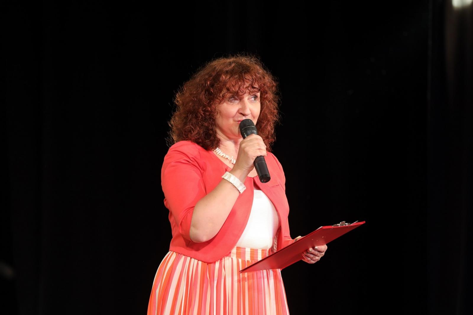 Zdjęcie w galerii na portalu naszraciborz.pl: Gospodynie i tancerze. Niecodzienny koncert w Strzesze wiadomości z regionu