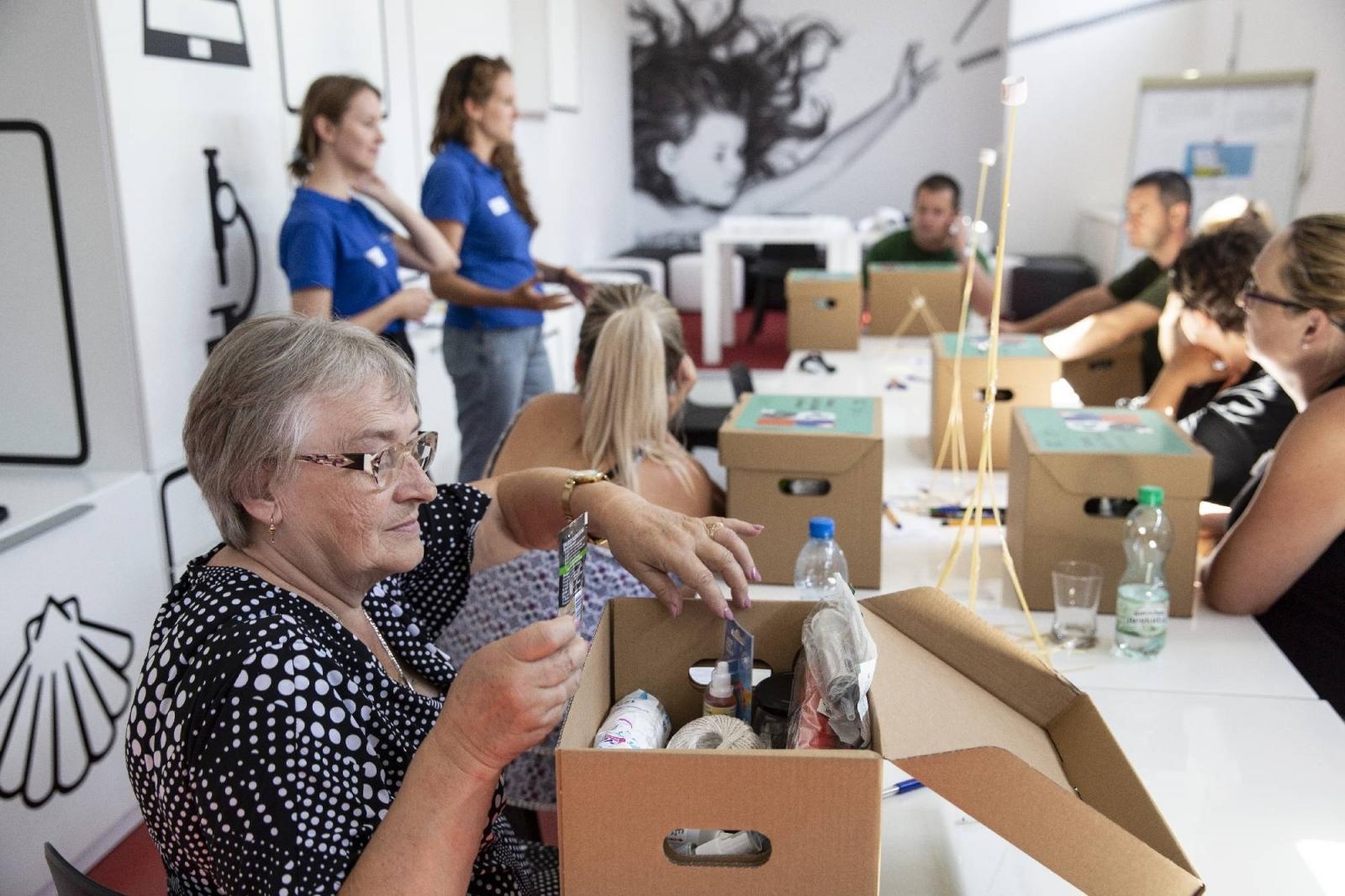 Zdjęcie w galerii na portalu naszraciborz.pl: Nauka dla Ciebie w domu – bezpłatne warsztaty pedagogiczne w Raciborzu wiadomości z regionu