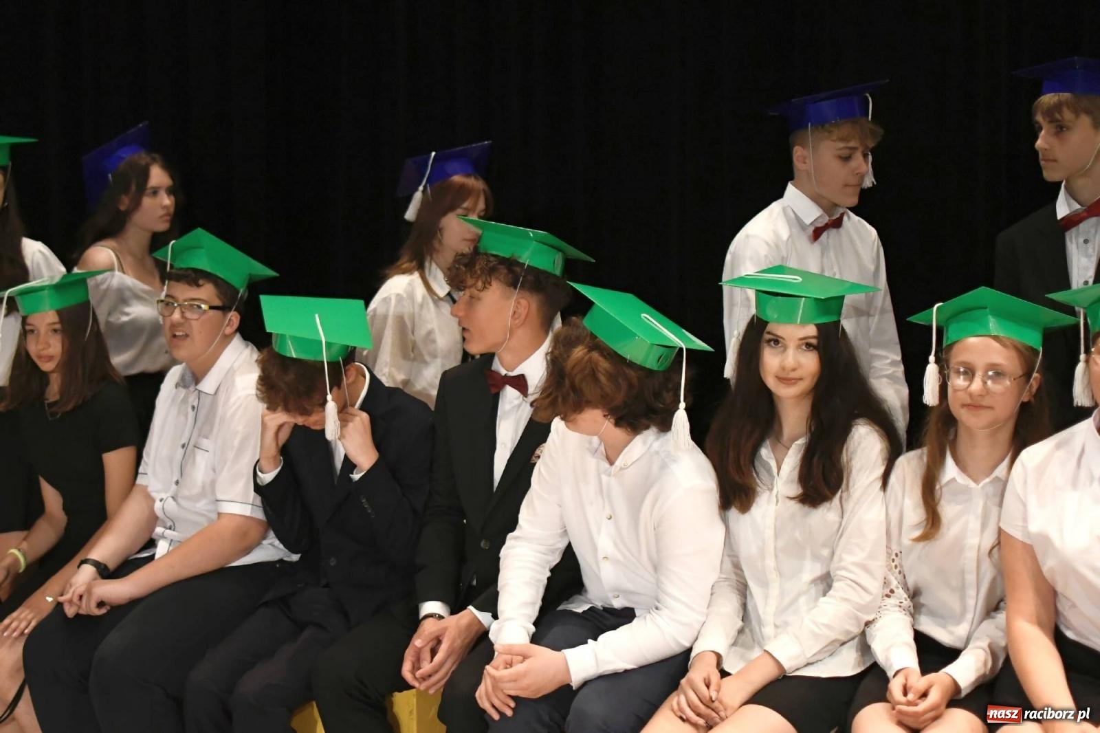 Zdjęcie w galerii na portalu naszraciborz.pl: Gala laureatów i absolwentów SP 1 [FOTO] wiadomości z regionu