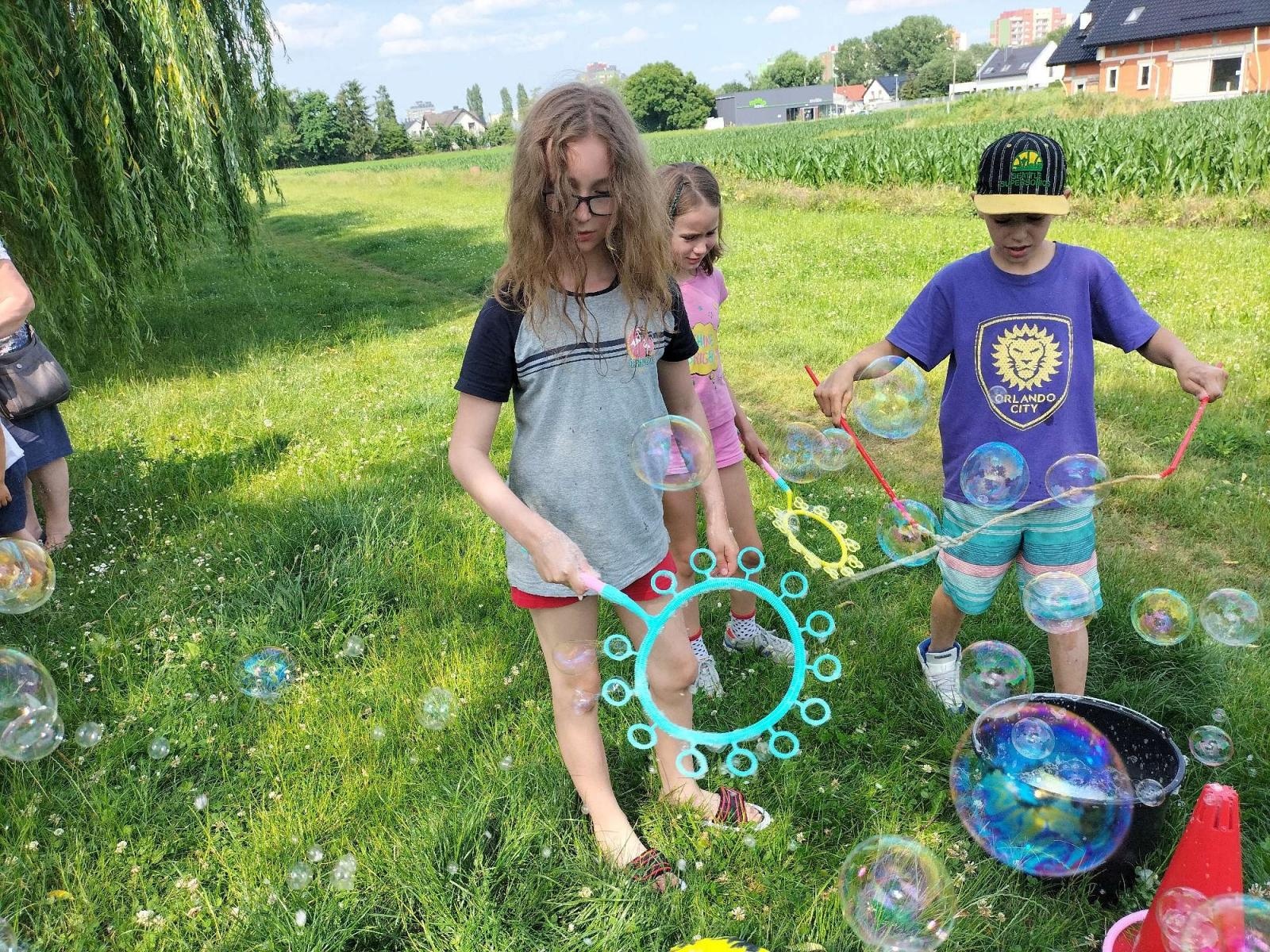 Zdjęcie w galerii na portalu naszraciborz.pl: Pomocna Dłoń zakończyła rok szkolny kolorowym festynem wiadomości z regionu