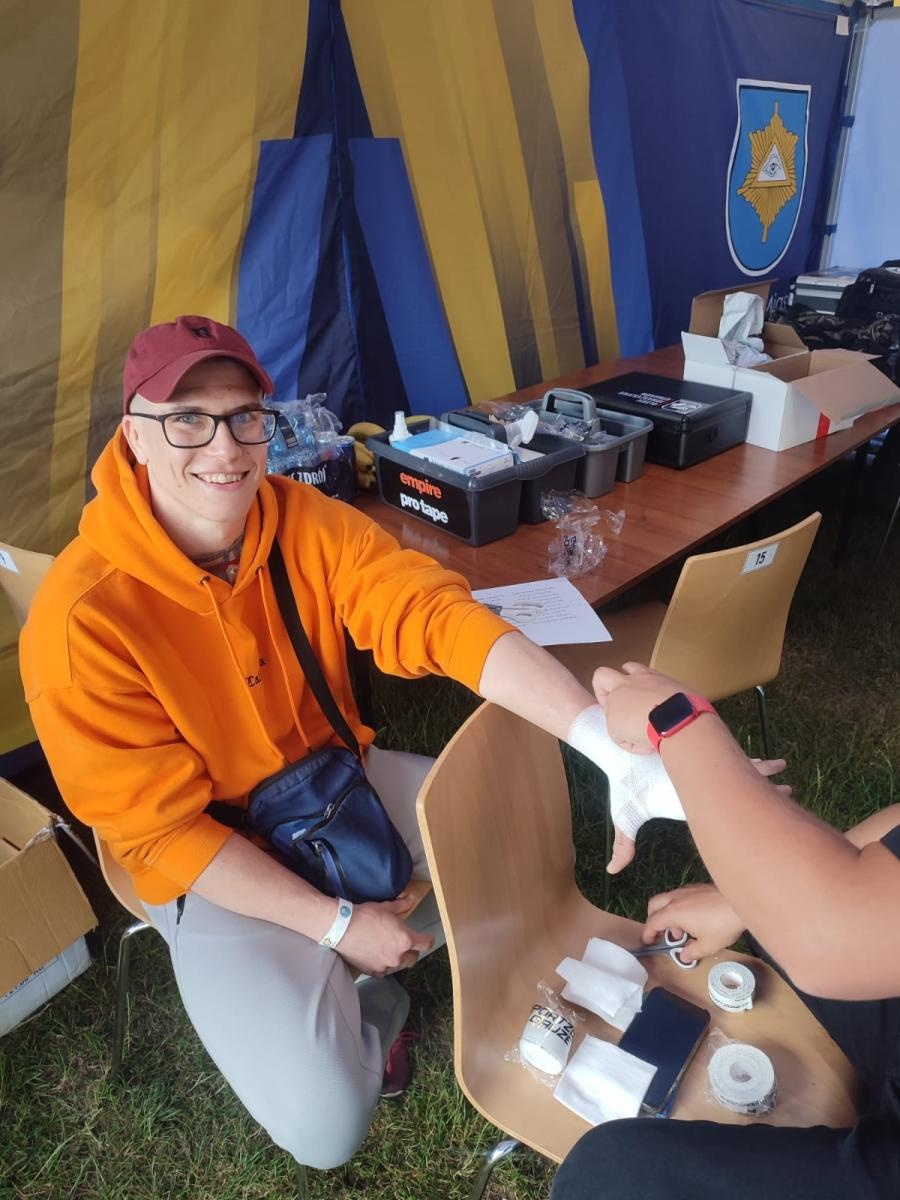 Zdjęcie w galerii na portalu naszraciborz.pl: Daniel Zalewski z Łamatora nokautuje w pierwszej rundzie na gali MMA wiadomości z regionu