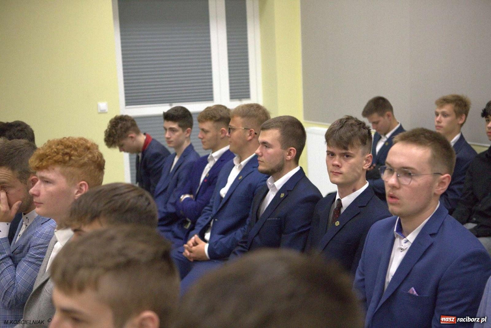 Zdjęcie w galerii na portalu naszraciborz.pl: Mechanik na wakacjach. Tak szkoła pożegnała absolwentów wiadomości z regionu