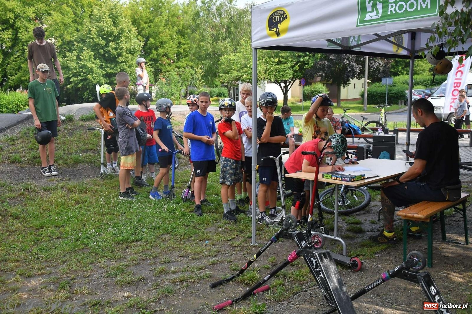 Zdjęcie w galerii na portalu naszraciborz.pl: Raciborski pumptrack świętuje roczek. Inwestycję przeforsowali radni [FOTO i WIDEO] wiadomości z regionu