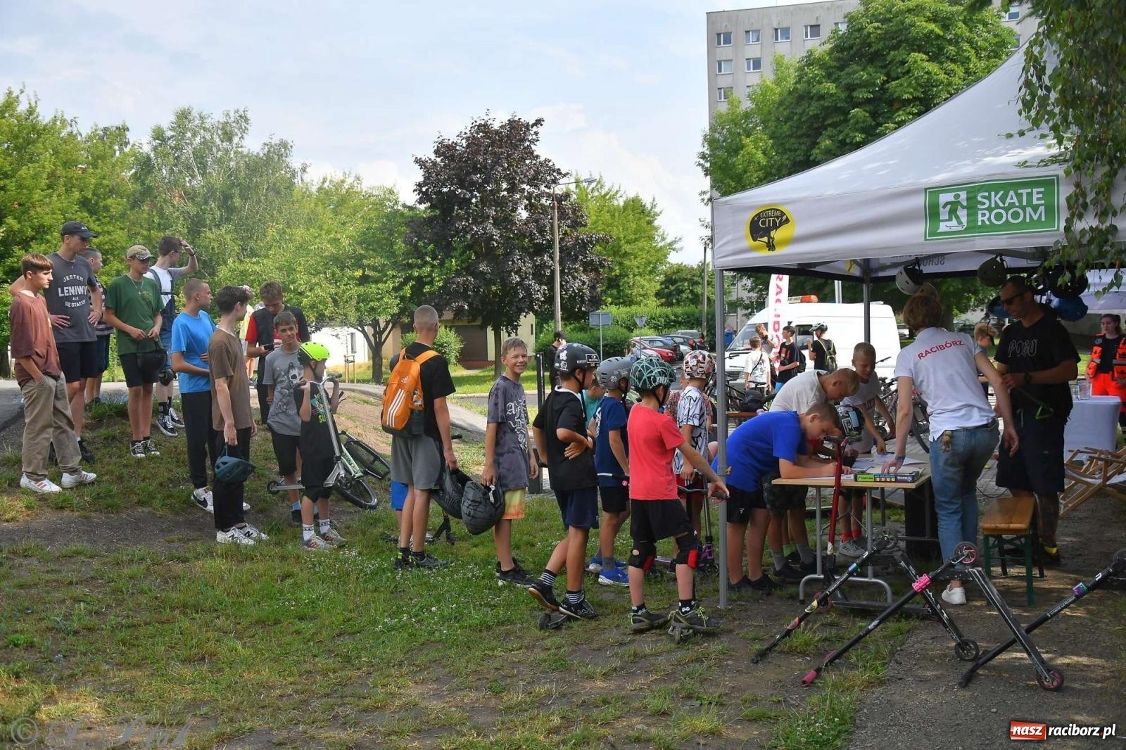 Zdjęcie w galerii na portalu naszraciborz.pl: Raciborski pumptrack świętuje roczek. Inwestycję przeforsowali radni [FOTO i WIDEO] wiadomości z regionu