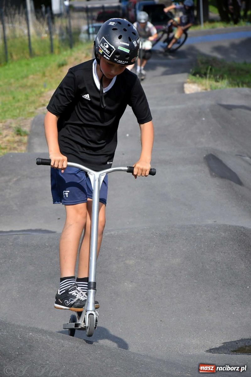 Zdjęcie w galerii na portalu naszraciborz.pl: Raciborski pumptrack świętuje roczek. Inwestycję przeforsowali radni [FOTO i WIDEO] wiadomości z regionu