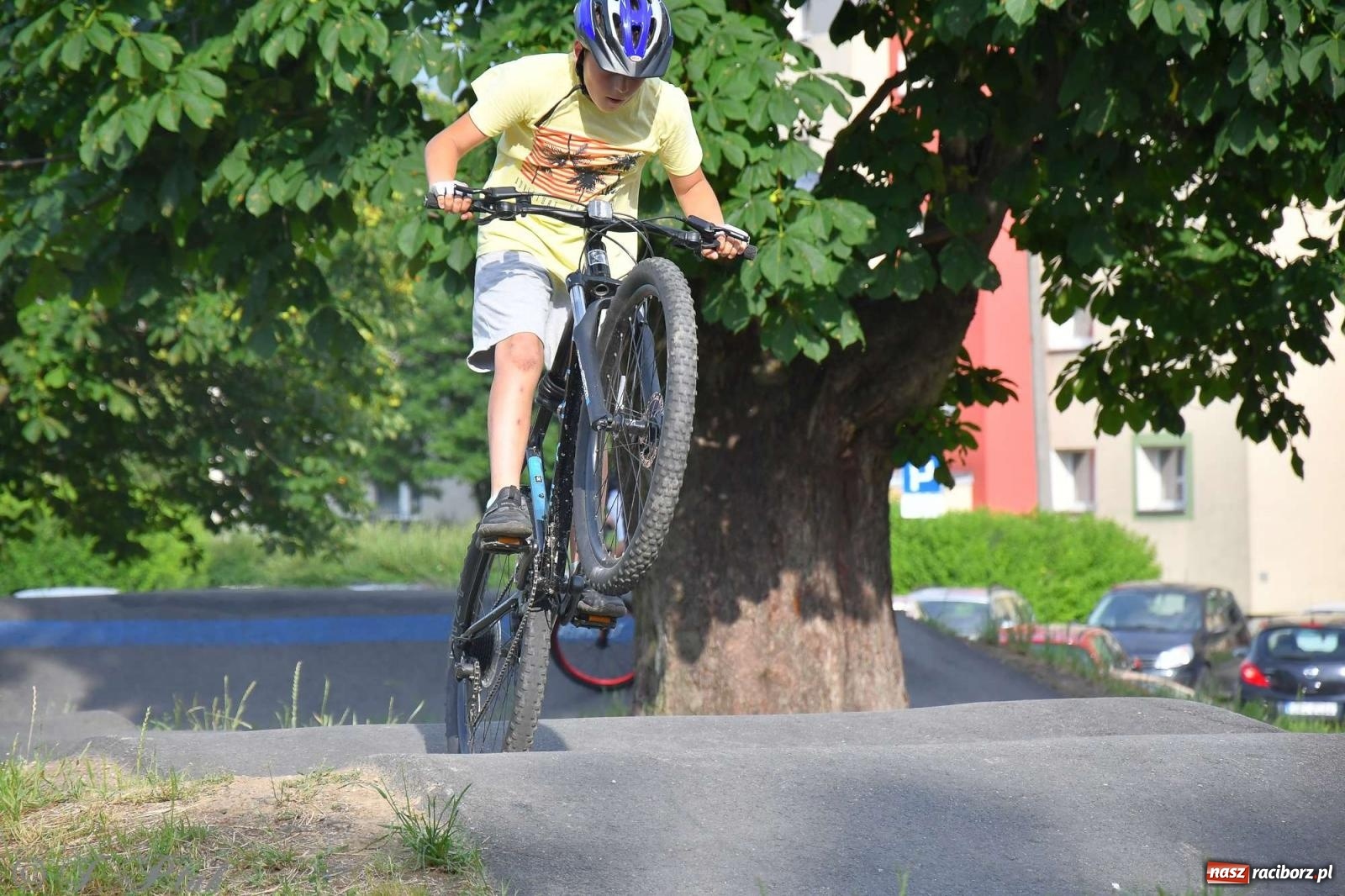 Zdjęcie w galerii na portalu naszraciborz.pl: Raciborski pumptrack świętuje roczek. Inwestycję przeforsowali radni [FOTO i WIDEO] wiadomości z regionu
