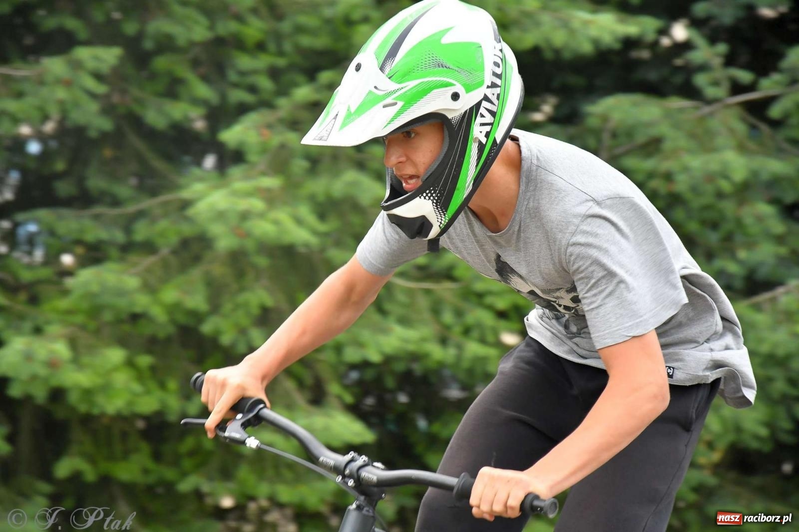 Zdjęcie w galerii na portalu naszraciborz.pl: Raciborski pumptrack świętuje roczek. Inwestycję przeforsowali radni [FOTO i WIDEO] wiadomości z regionu
