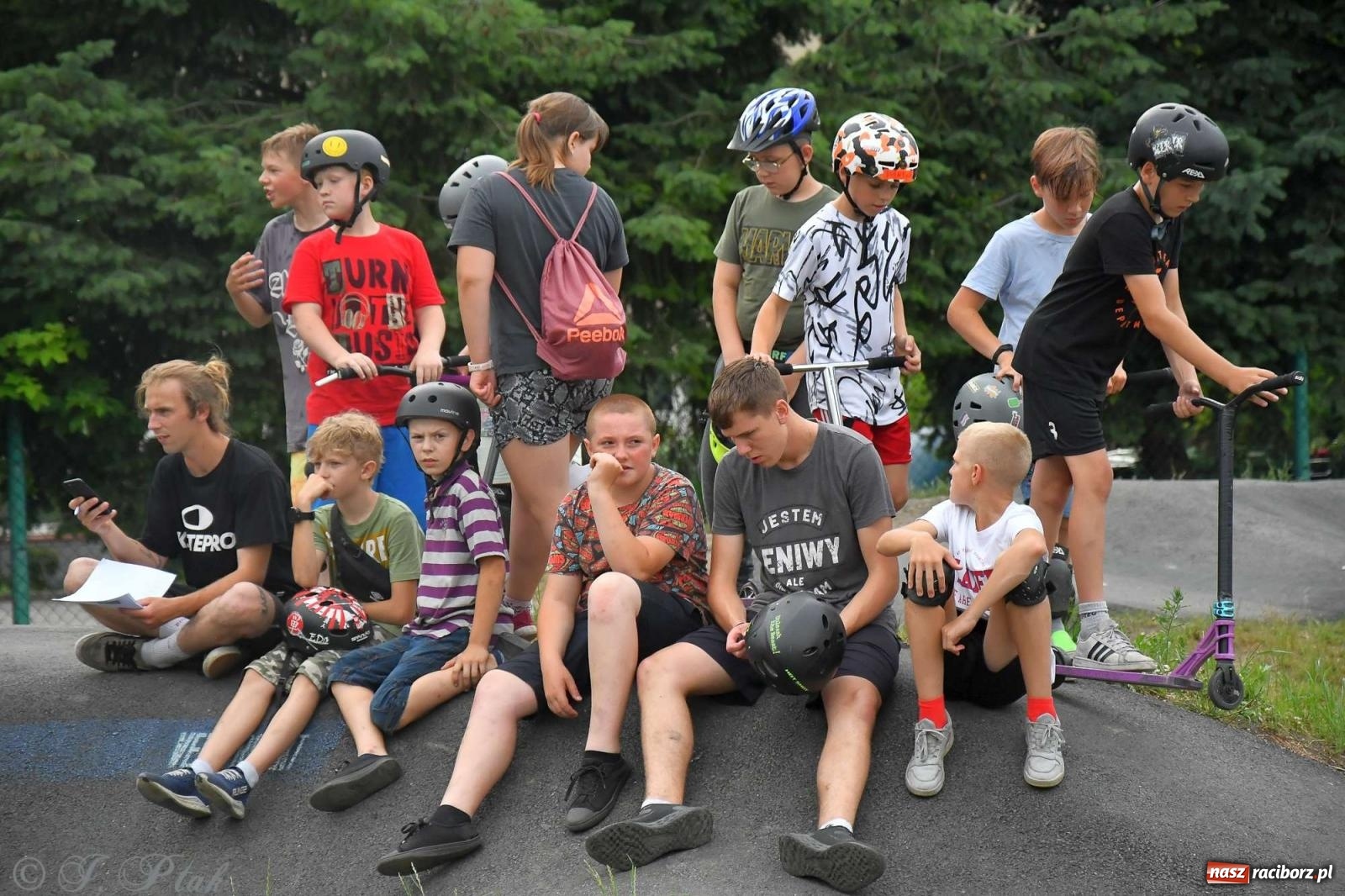 Zdjęcie w galerii na portalu naszraciborz.pl: Raciborski pumptrack świętuje roczek. Inwestycję przeforsowali radni [FOTO i WIDEO] wiadomości z regionu