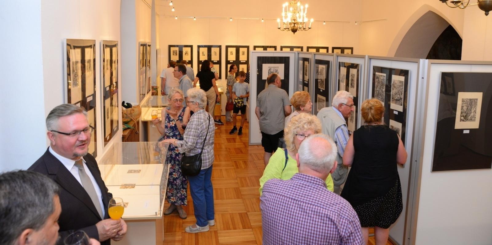 Zdjęcie w galerii na portalu naszraciborz.pl: Genialna kreska Dürera zagościła w Raciborzu wiadomości z regionu